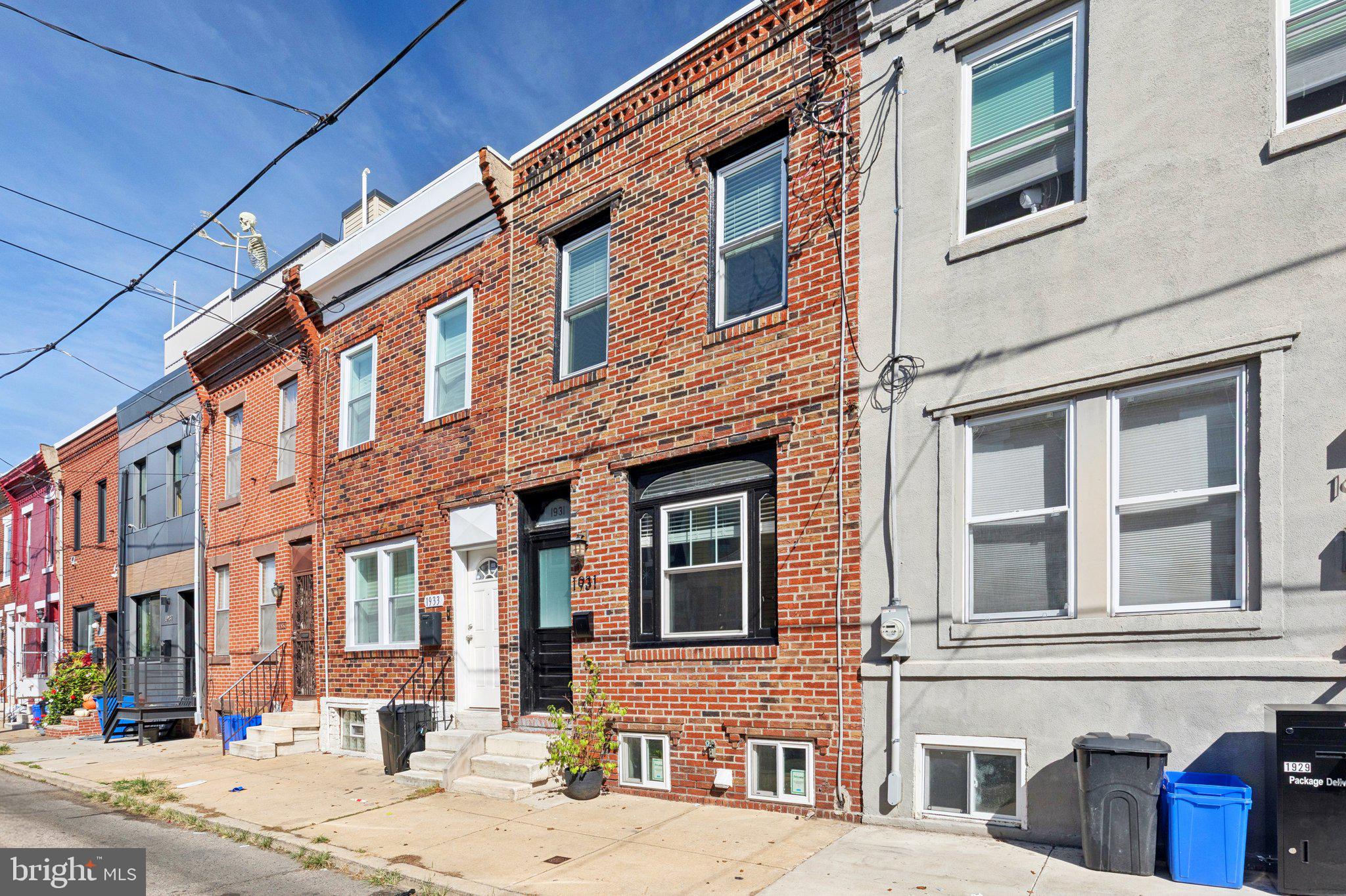 POINT BREEZE - Residential