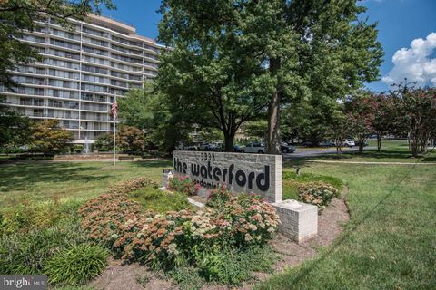 Photo of 3333 UNIVERSITY BLVD W #109, KENSINGTON, MD 20895 (MLS # MDMC2071472)