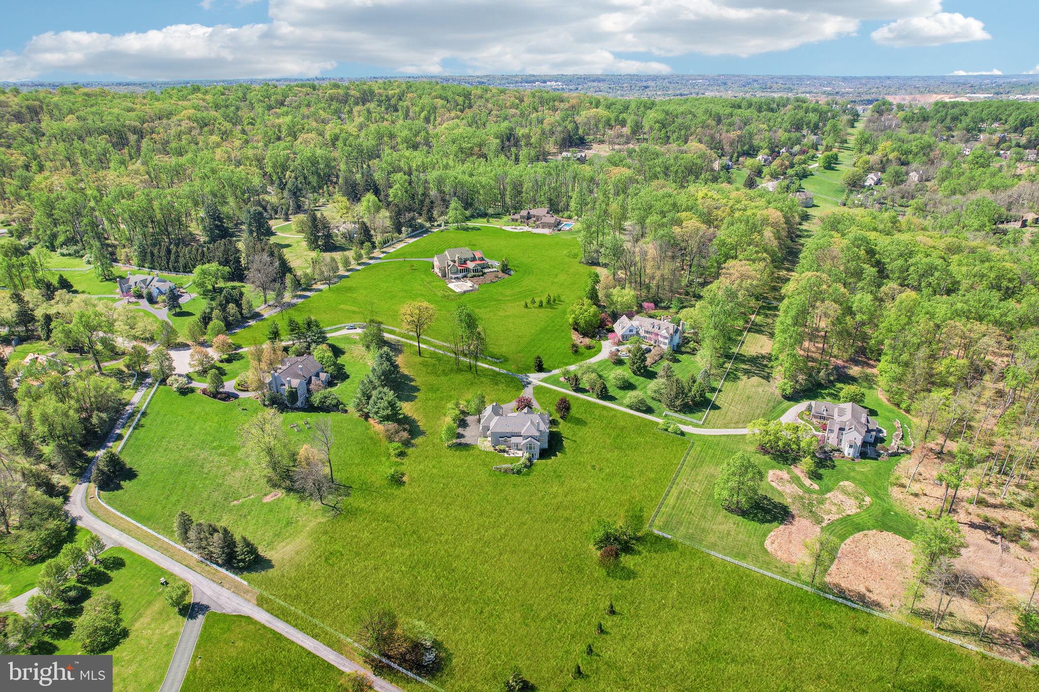 SPRING MEADOW FARM - Residential
