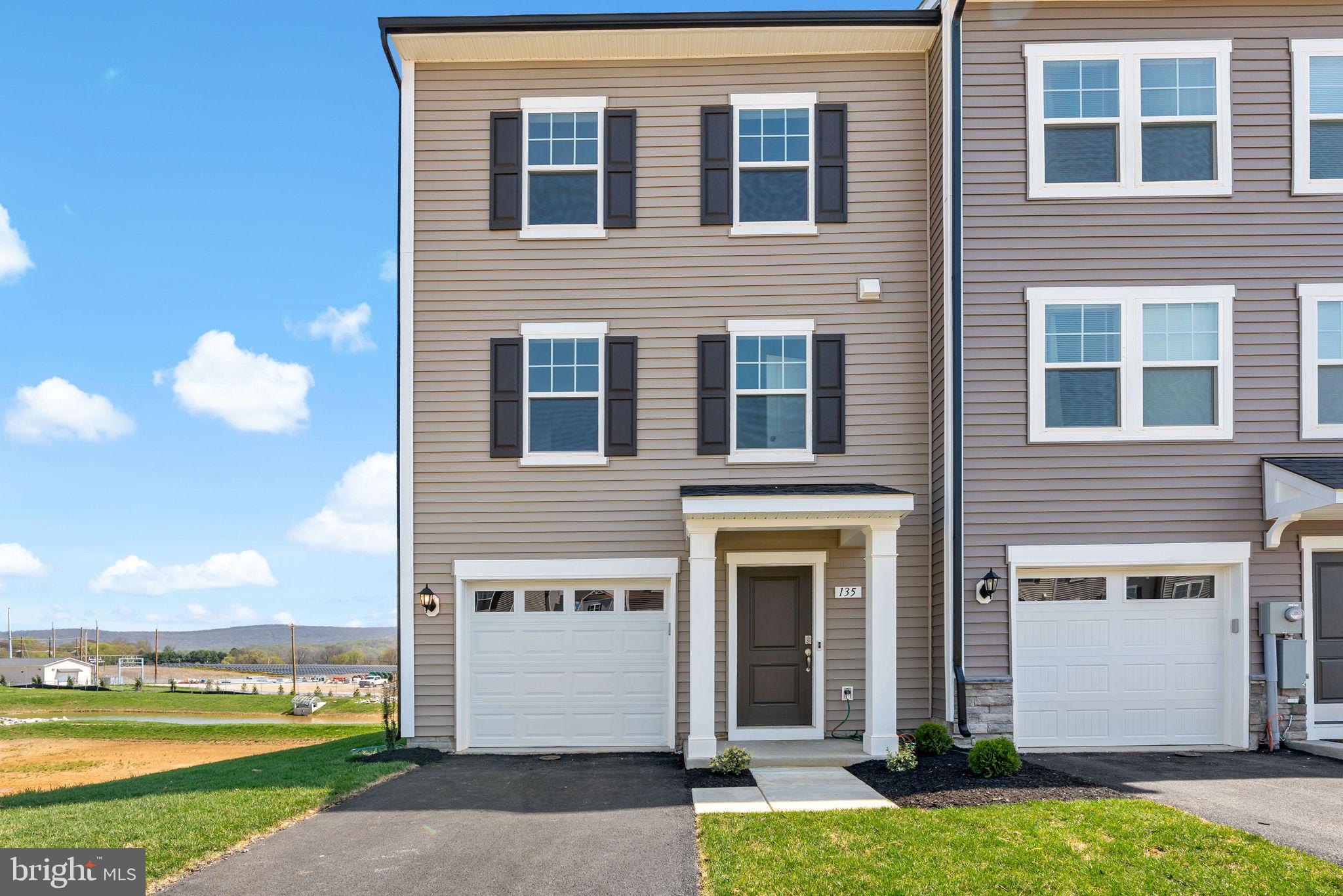 135 ARMISTEAD PLACE