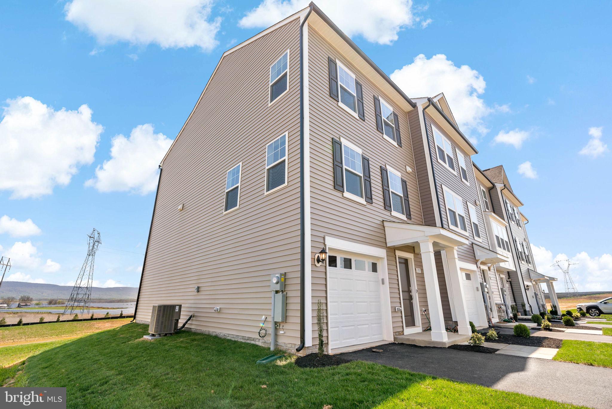 135 ARMISTEAD PLACE