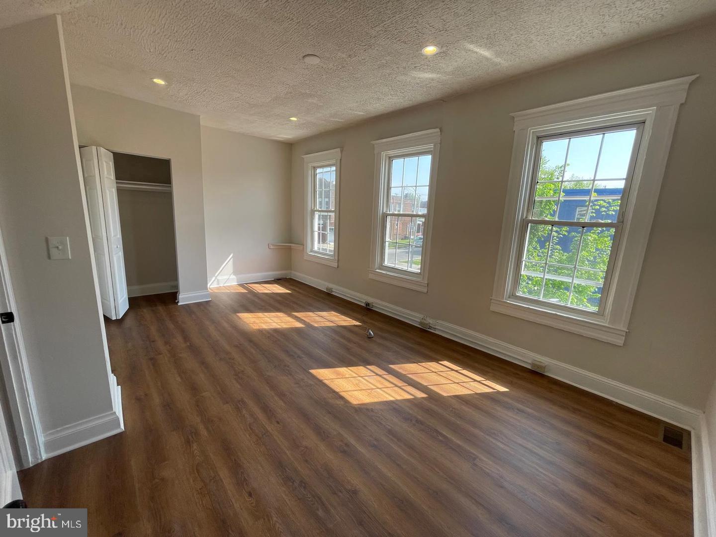 EAST BALTIMORE MIDWAY - Residential