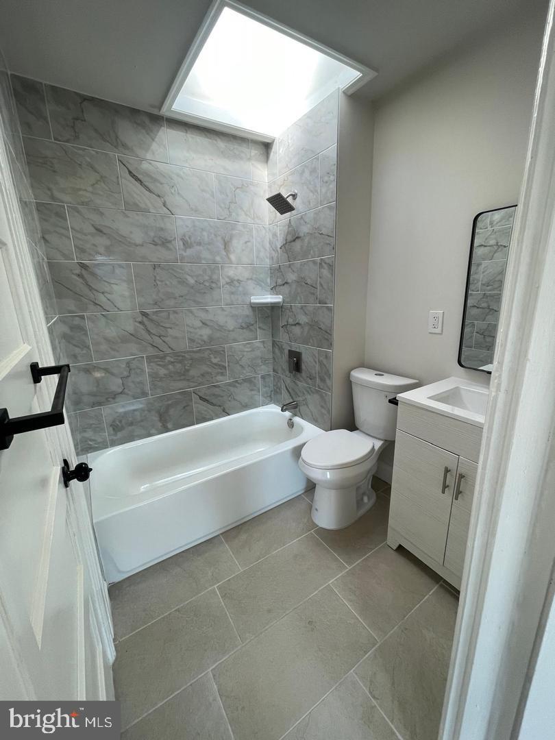 EAST BALTIMORE MIDWAY - Residential