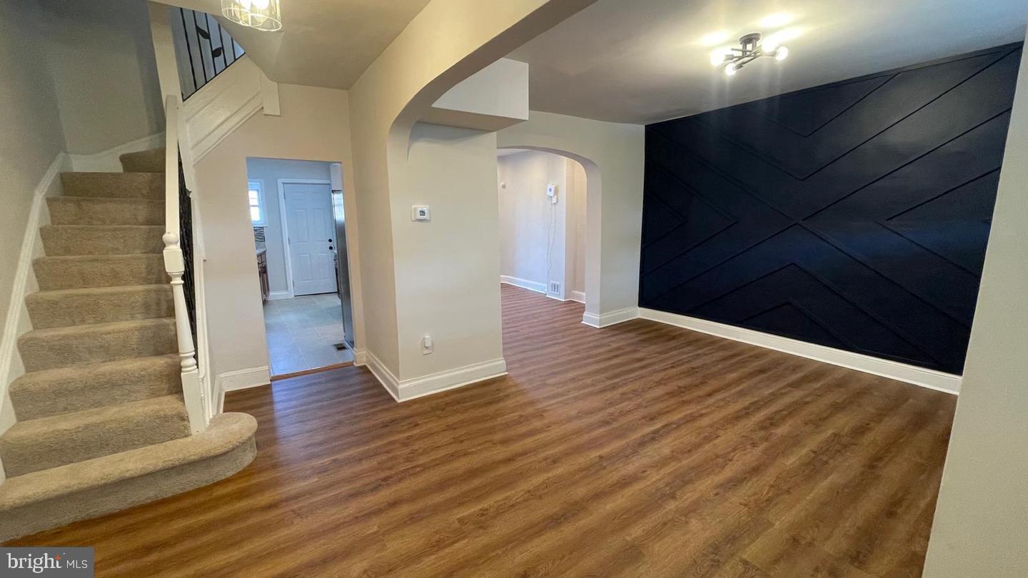 EAST BALTIMORE MIDWAY - Residential