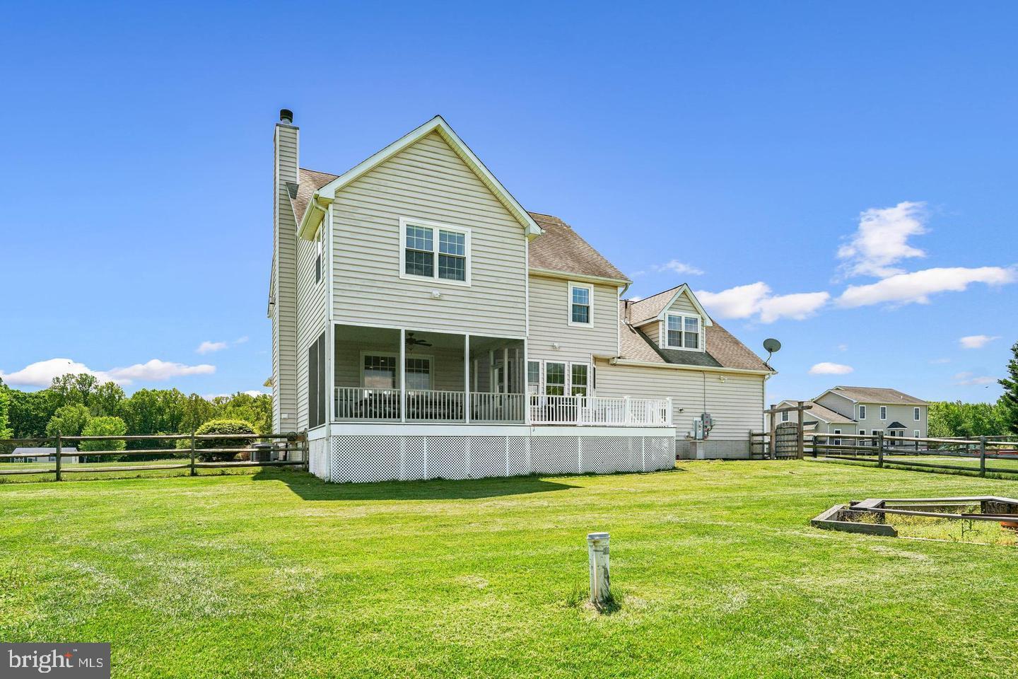 HUNTERS RIDGE - Residential