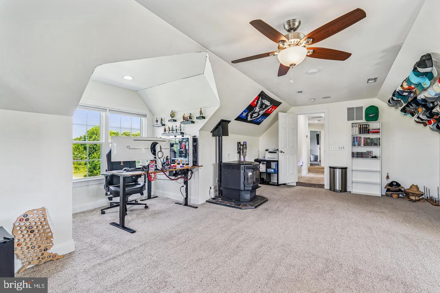 HUNTERS RIDGE - Residential