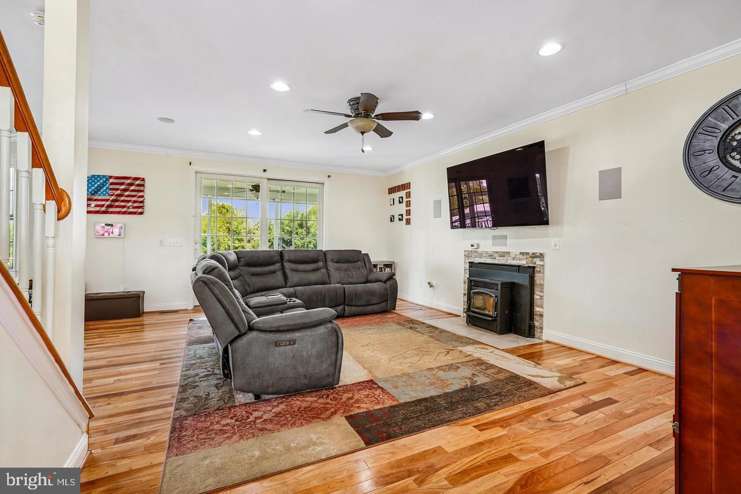 HUNTERS RIDGE - Residential