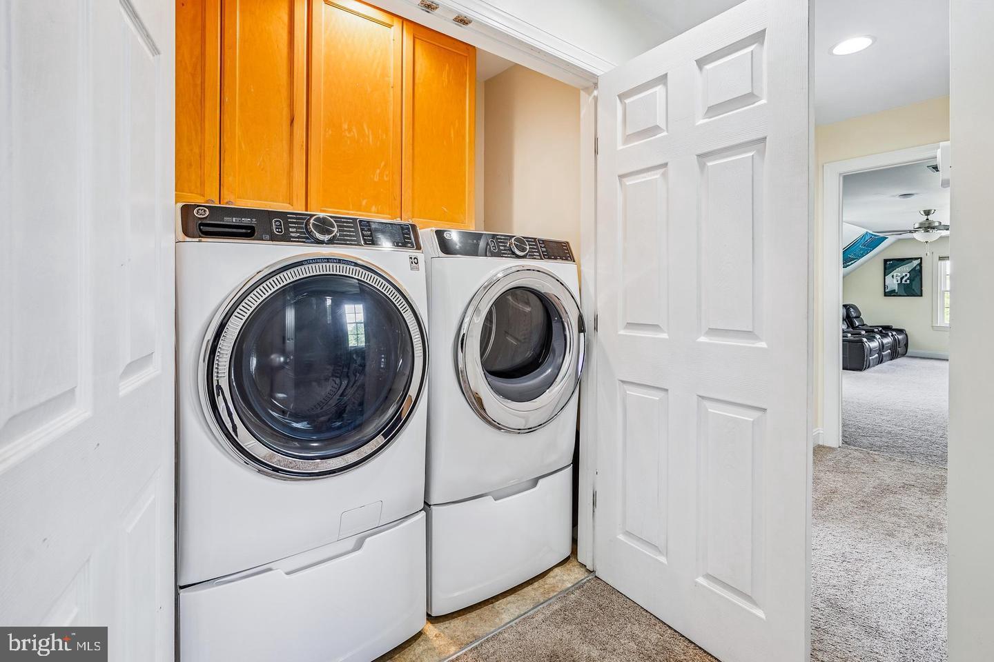 HUNTERS RIDGE - Residential