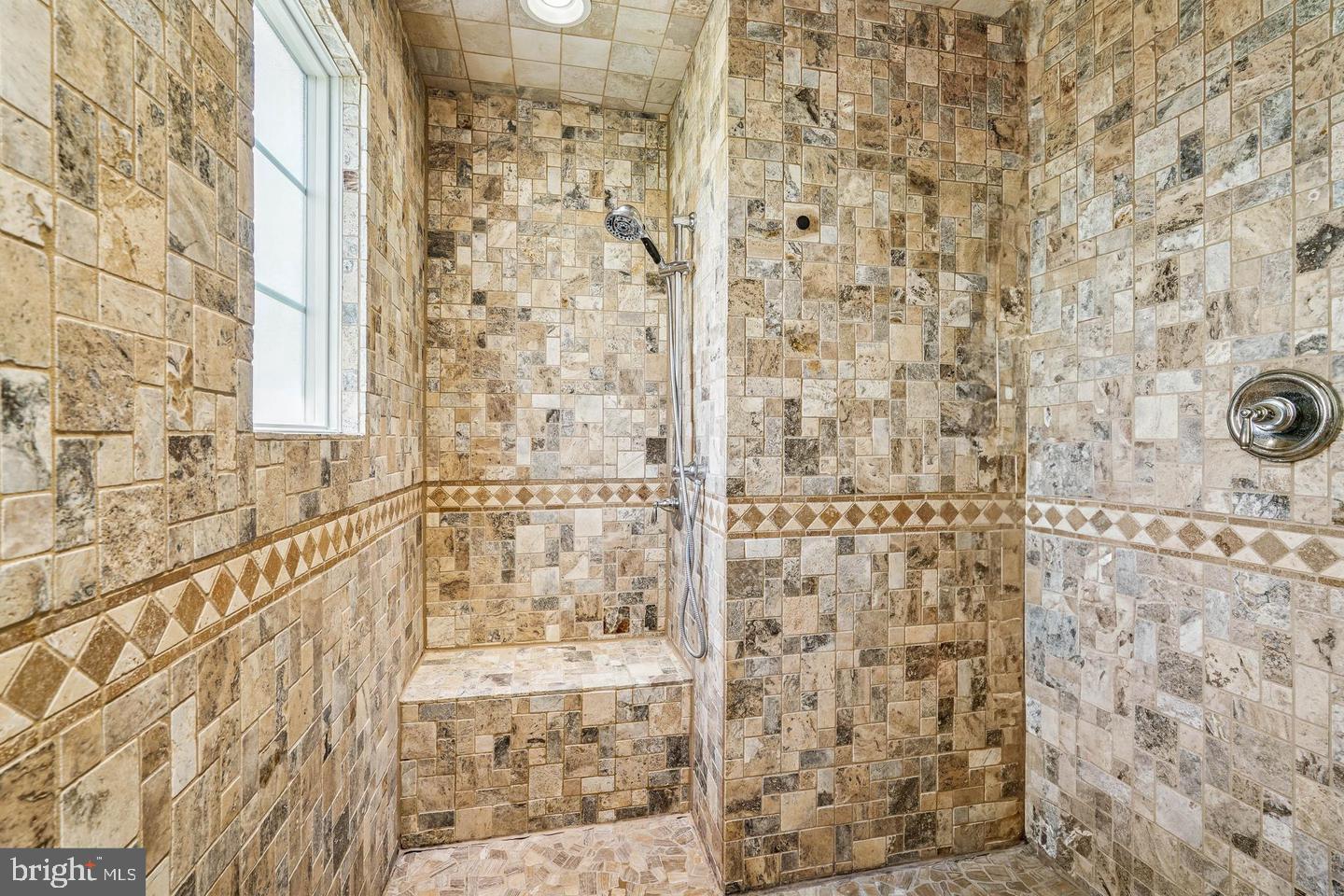 HUNTERS RIDGE - Residential