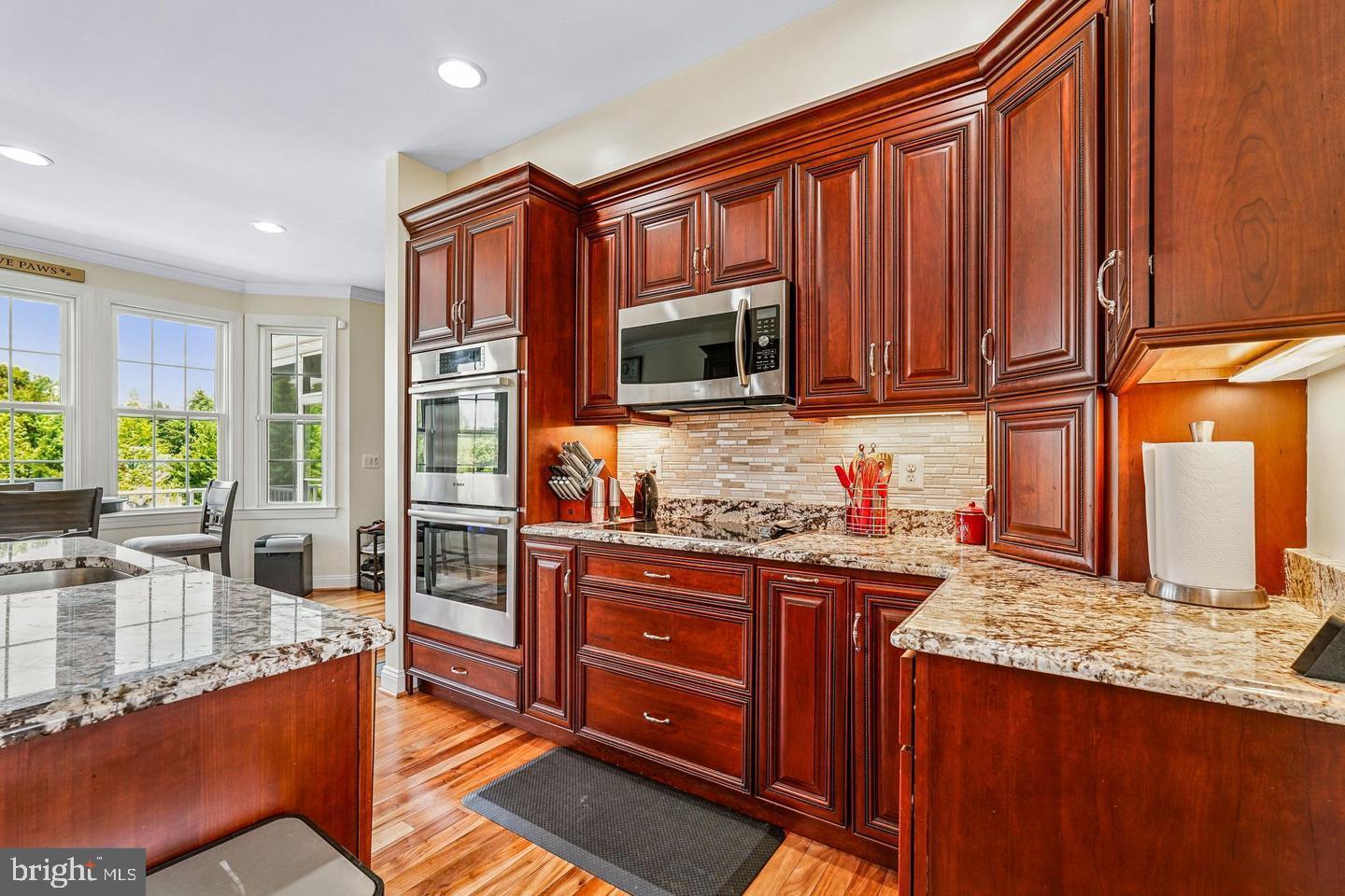 HUNTERS RIDGE - Residential