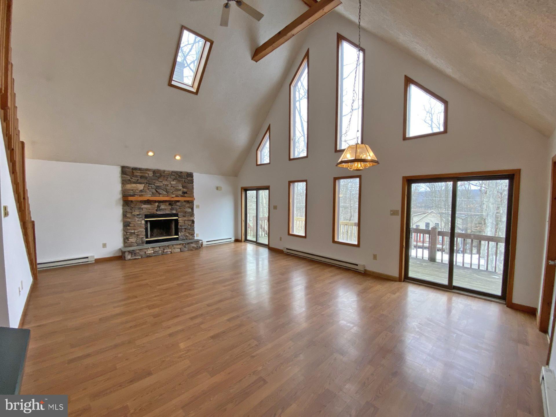 BEECH MOUNTAIN LAKES - Residential