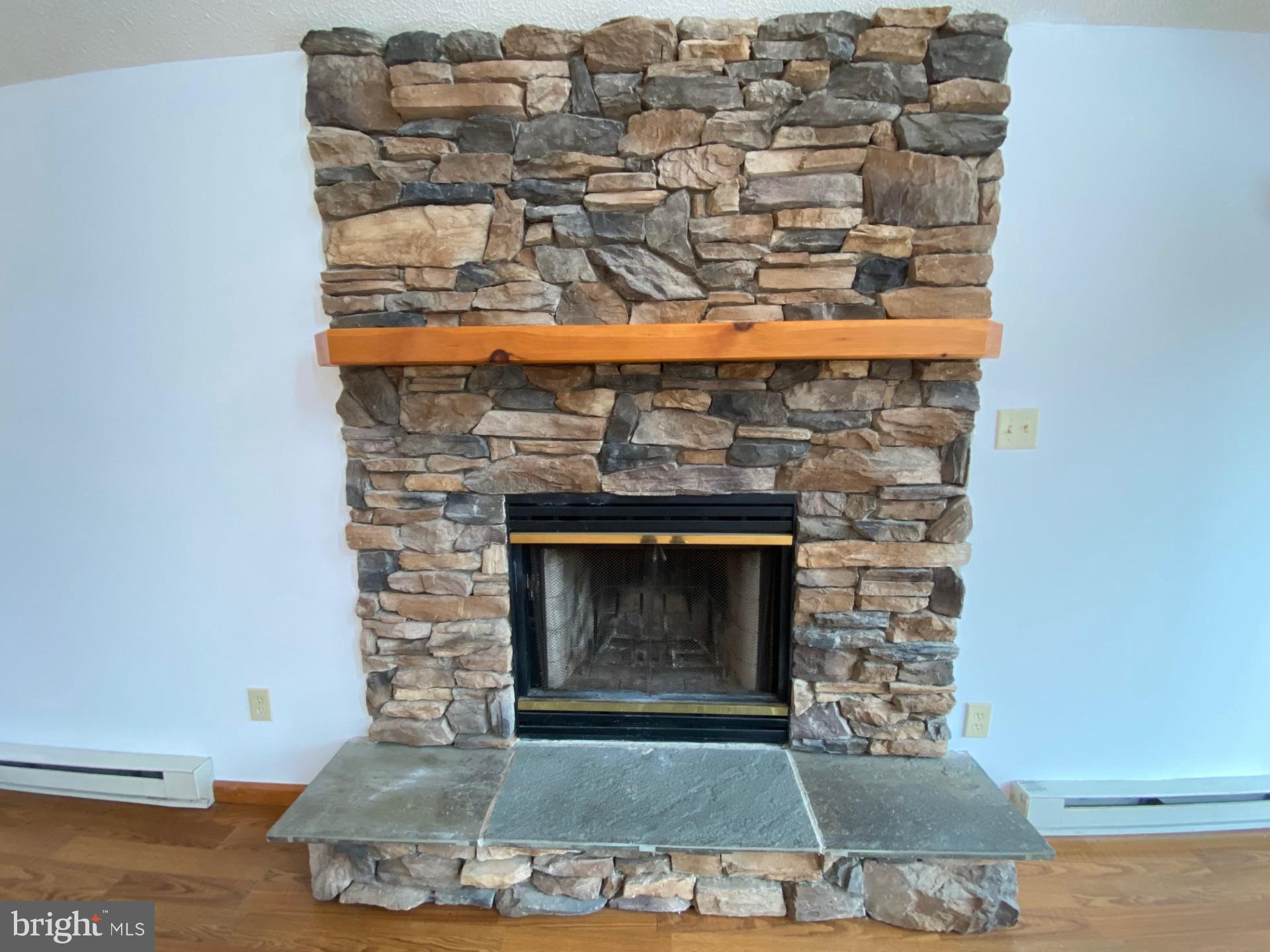 BEECH MOUNTAIN LAKES - Residential