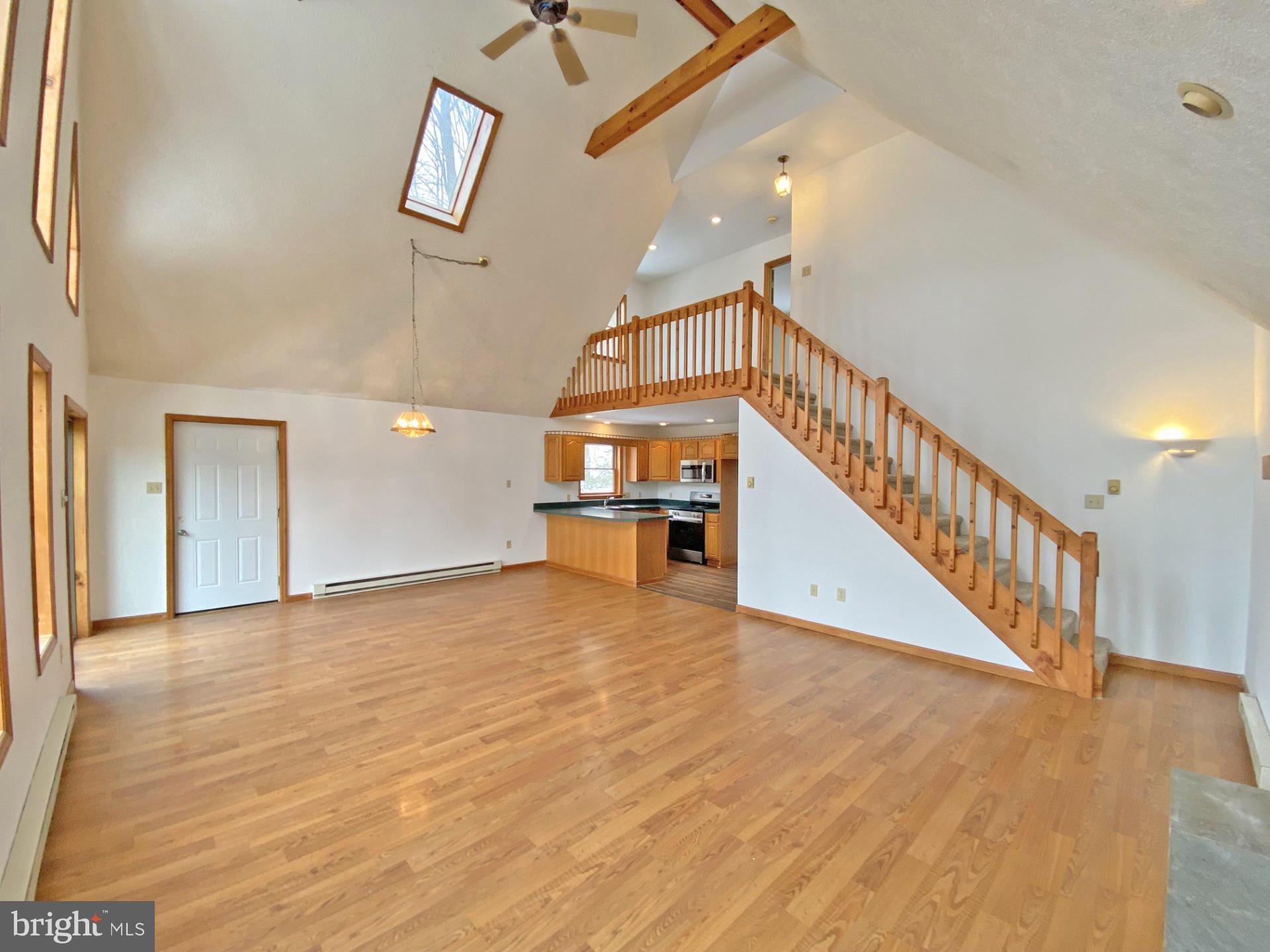 BEECH MOUNTAIN LAKES - Residential