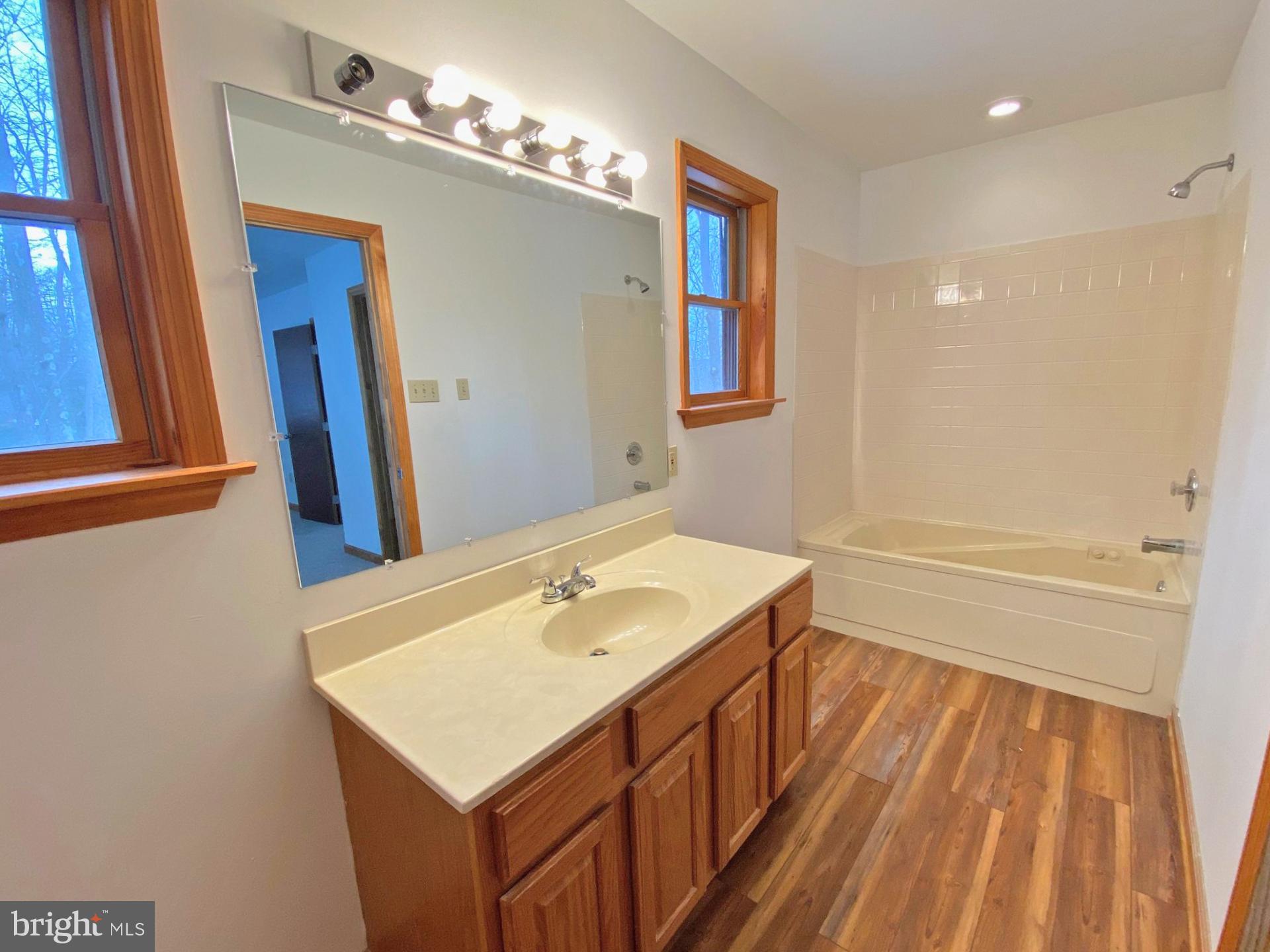 BEECH MOUNTAIN LAKES - Residential