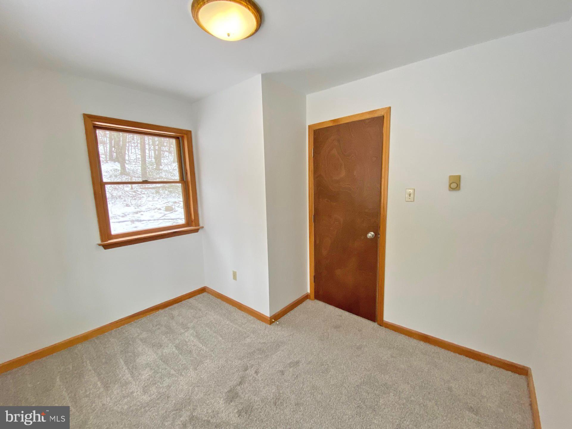 BEECH MOUNTAIN LAKES - Residential