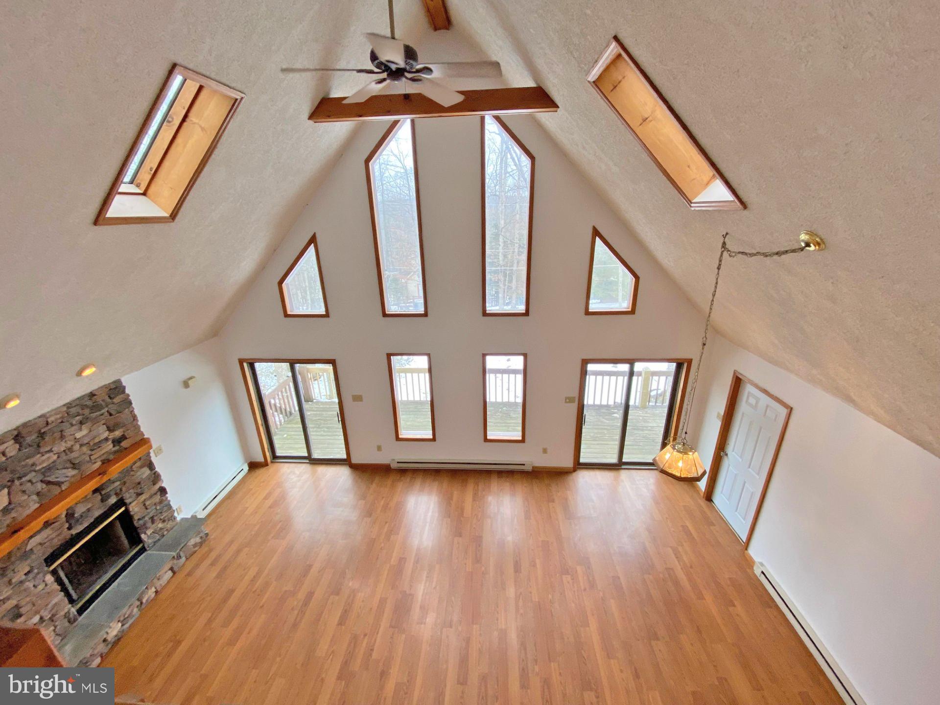 BEECH MOUNTAIN LAKES - Residential