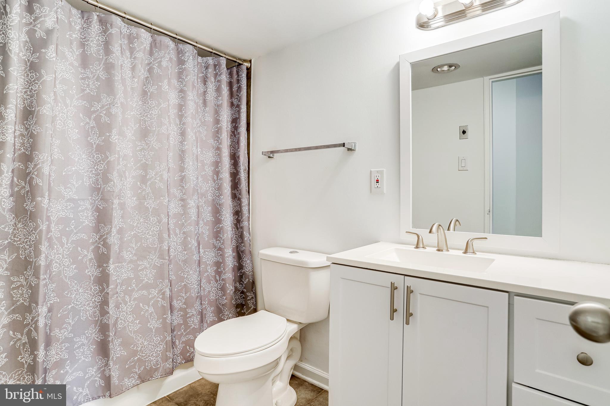 THE CARLTON - Residential