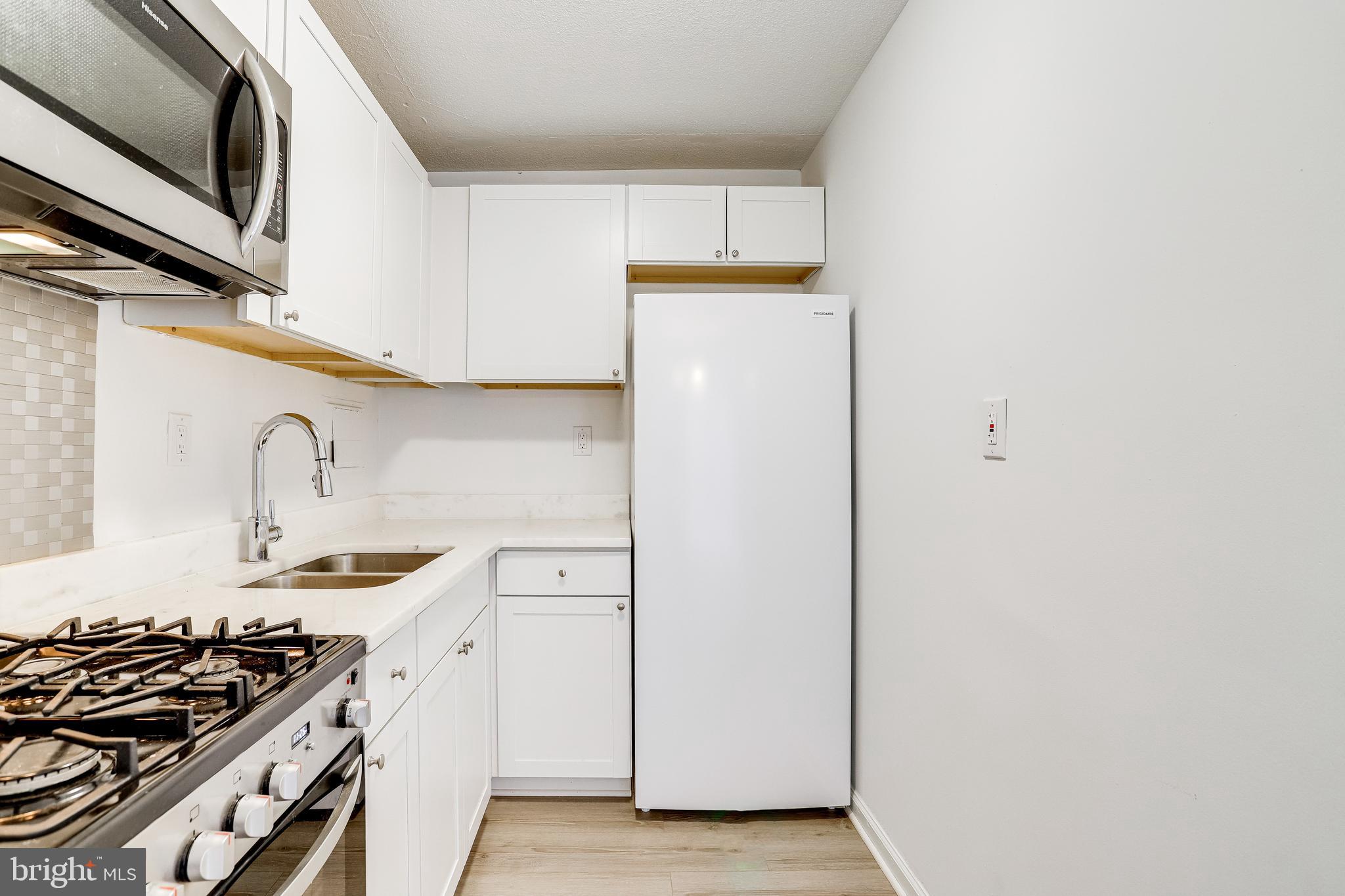 THE CARLTON - Residential