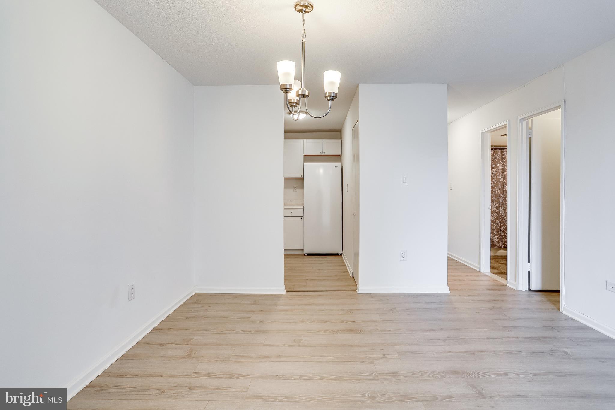 THE CARLTON - Residential