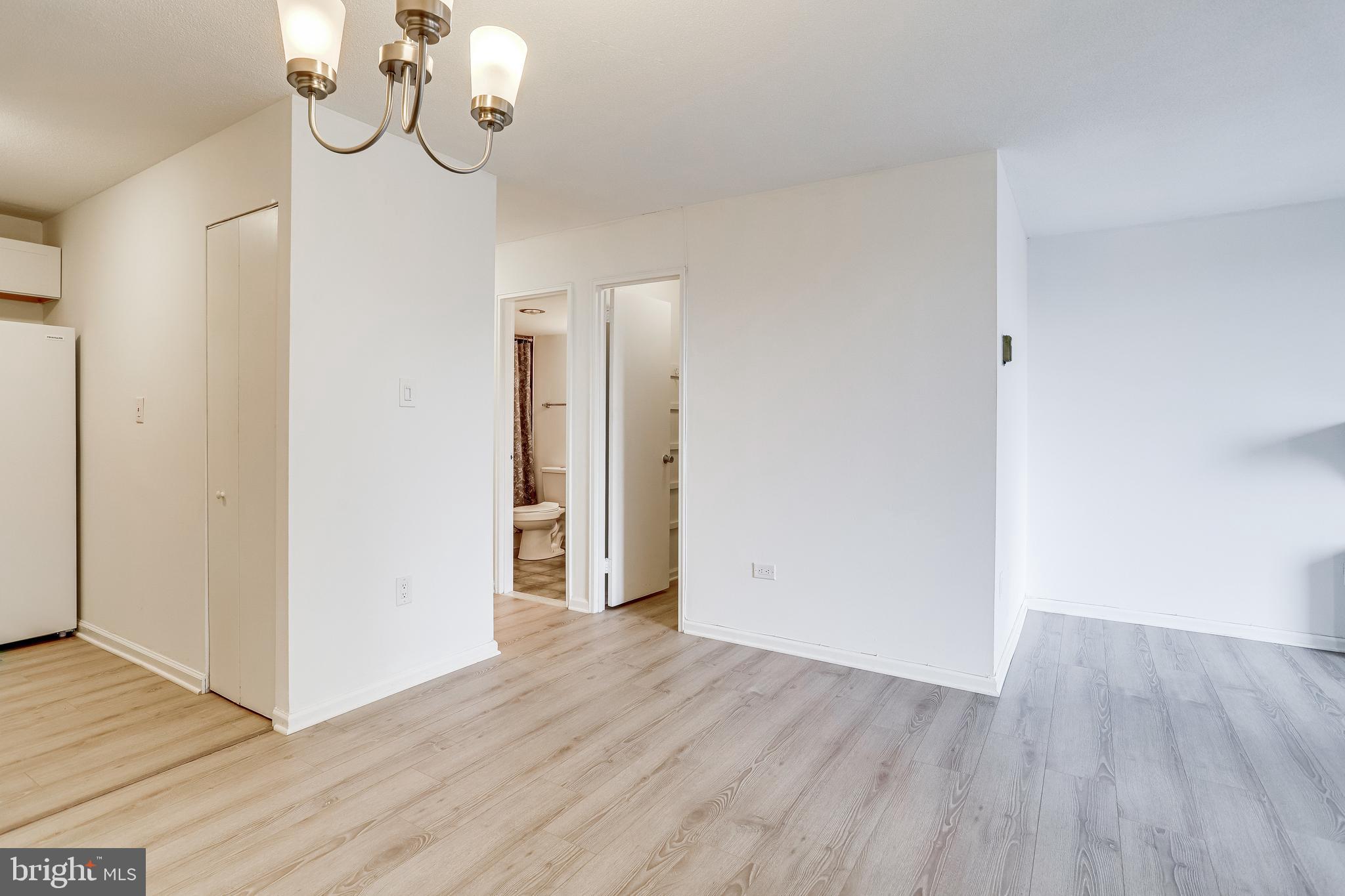 THE CARLTON - Residential