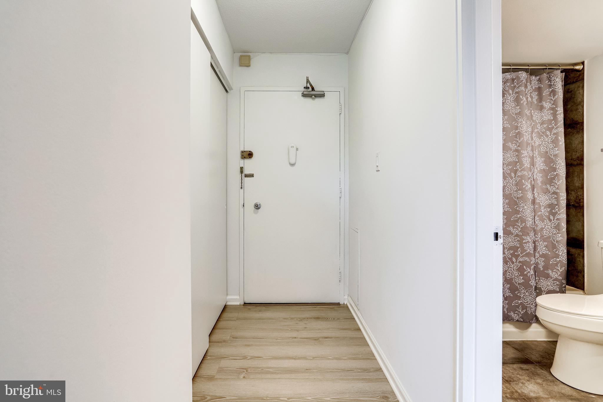 THE CARLTON - Residential