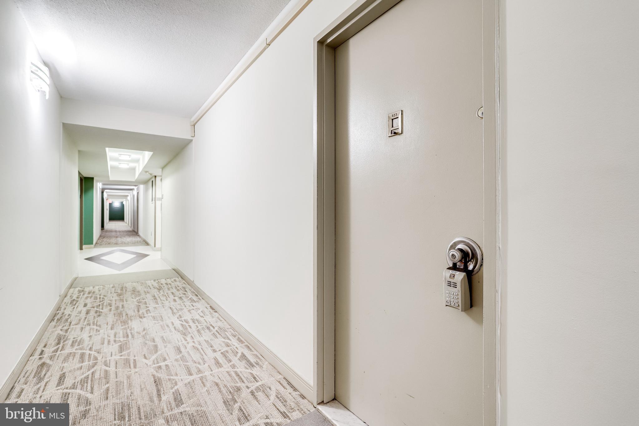 THE CARLTON - Residential