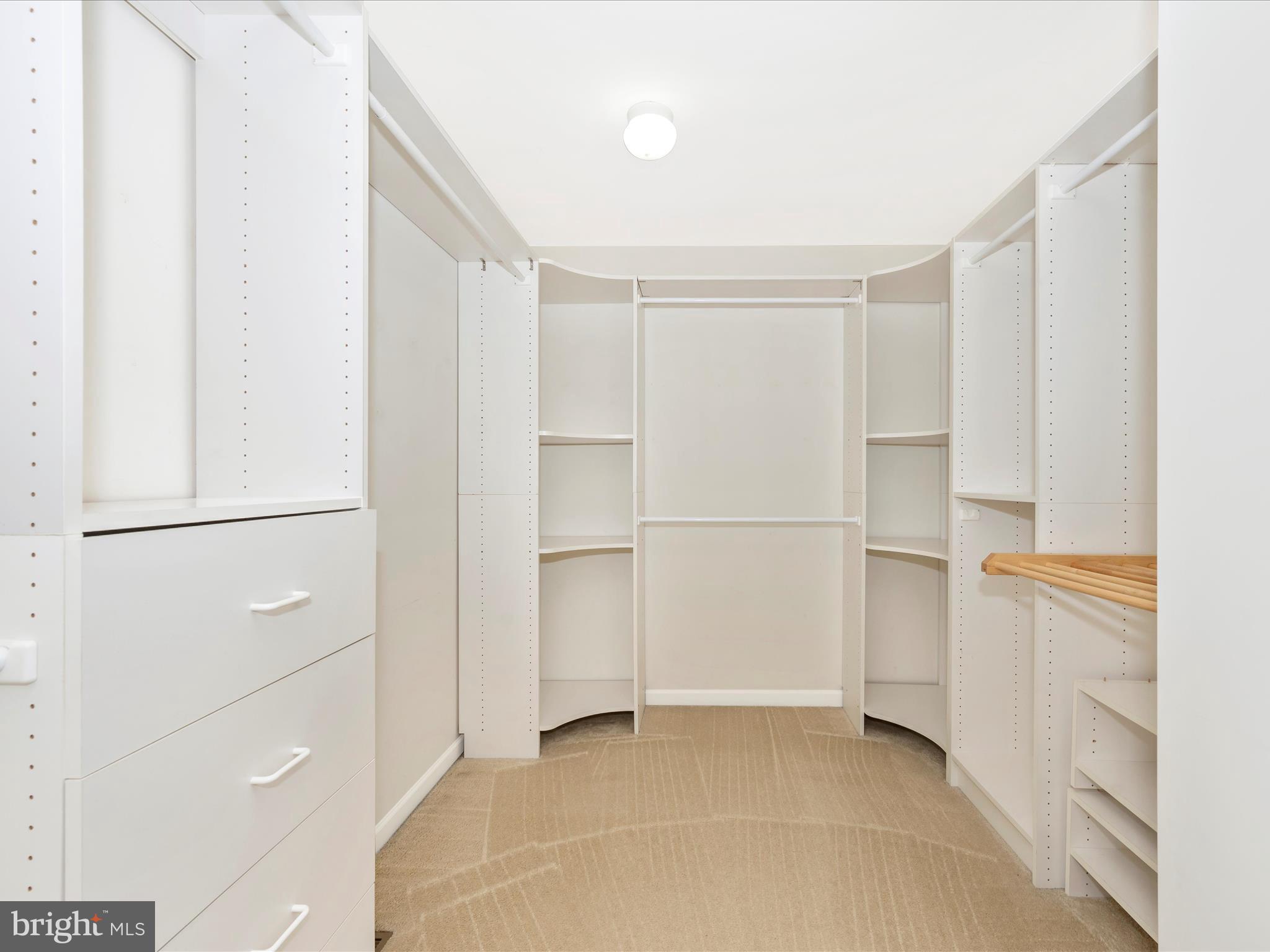 WESTVIEW CORPORATE CENTER - Residential