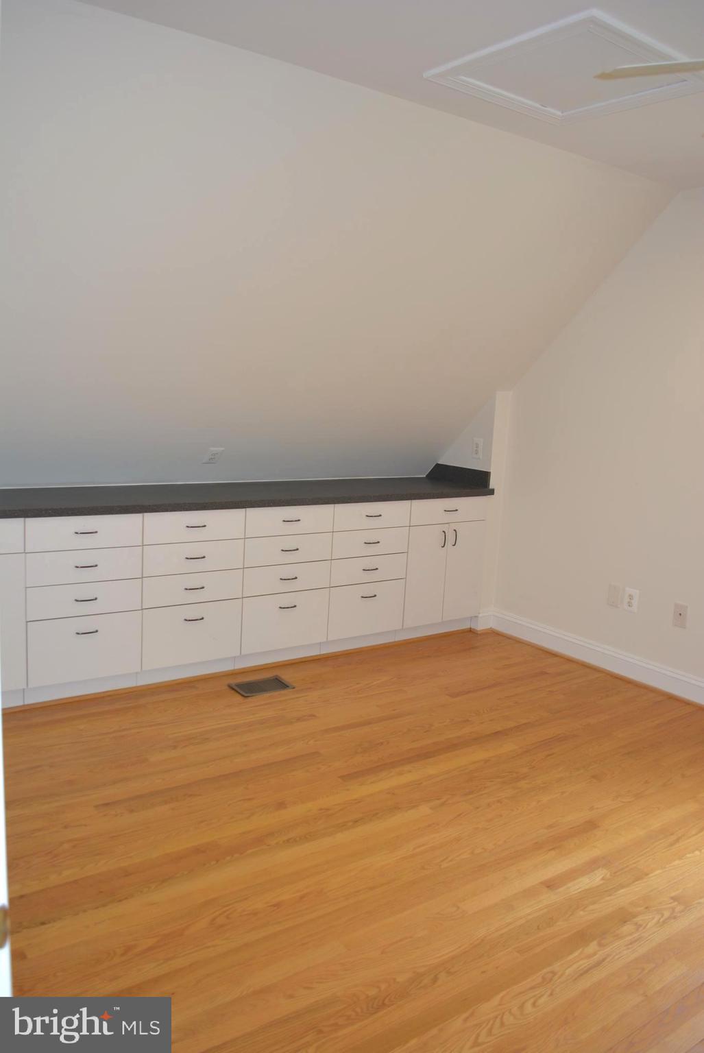 TRALEE ESTATES - Residential Lease