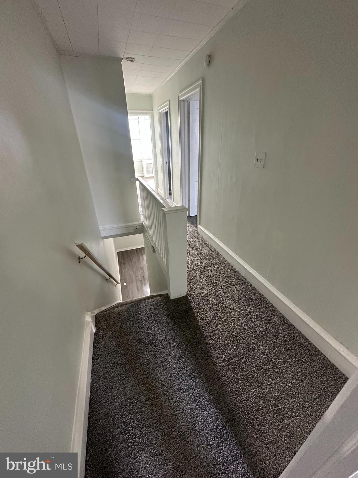 LAWNCREST - Residential