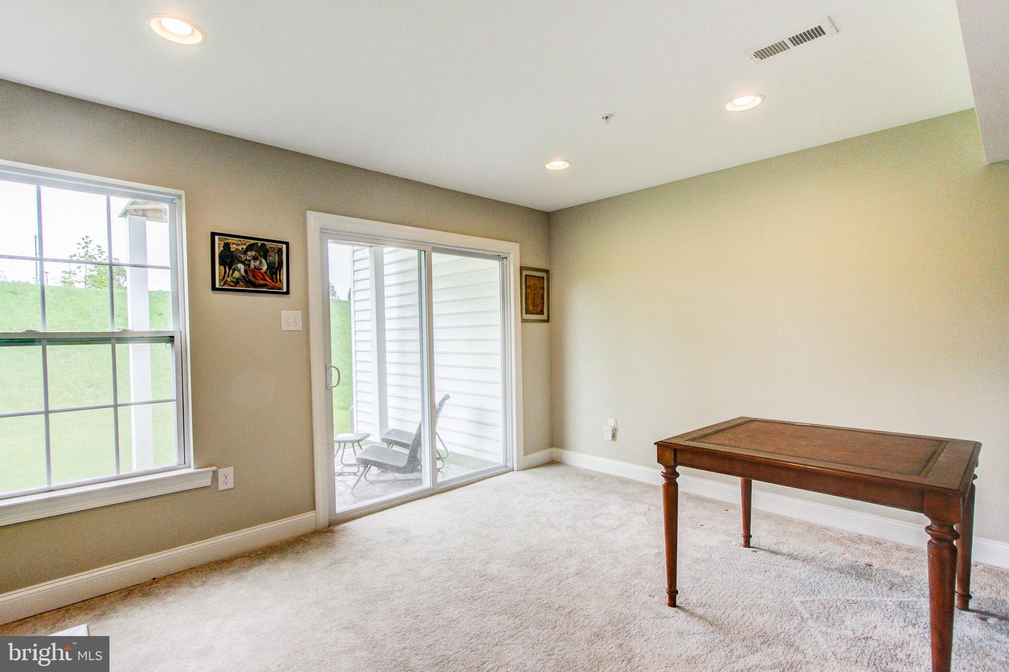 COURTS AT BRYNWOOD - Residential