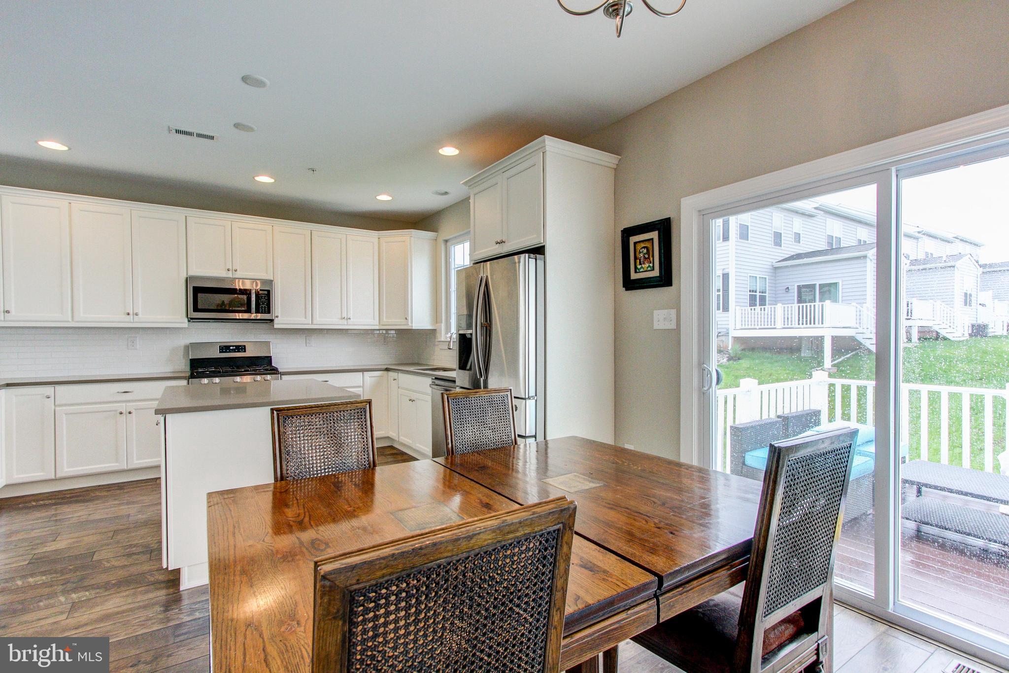 COURTS AT BRYNWOOD - Residential