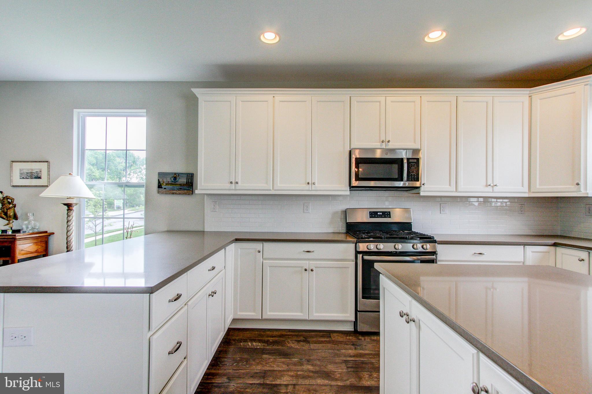 COURTS AT BRYNWOOD - Residential