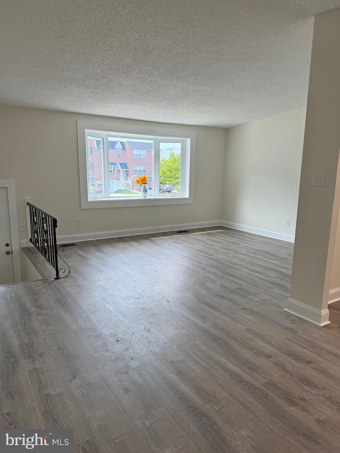 PARKWOOD - Residential Lease