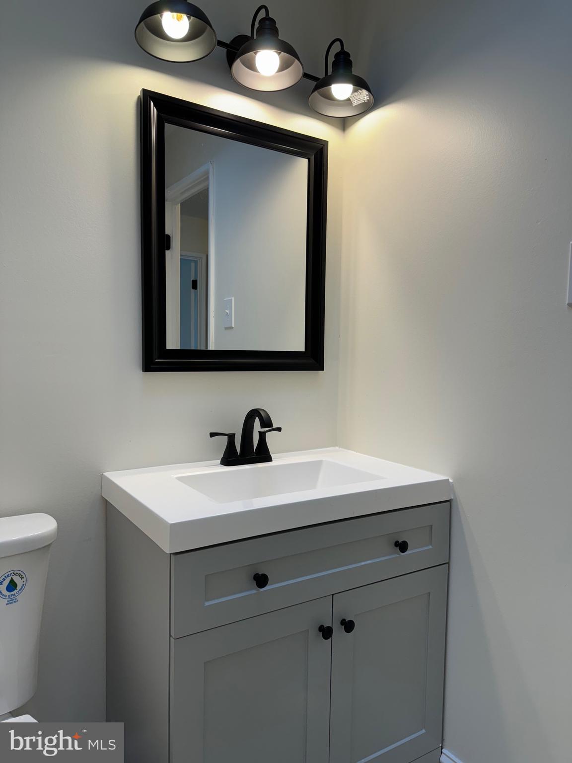 PARKWOOD - Residential Lease