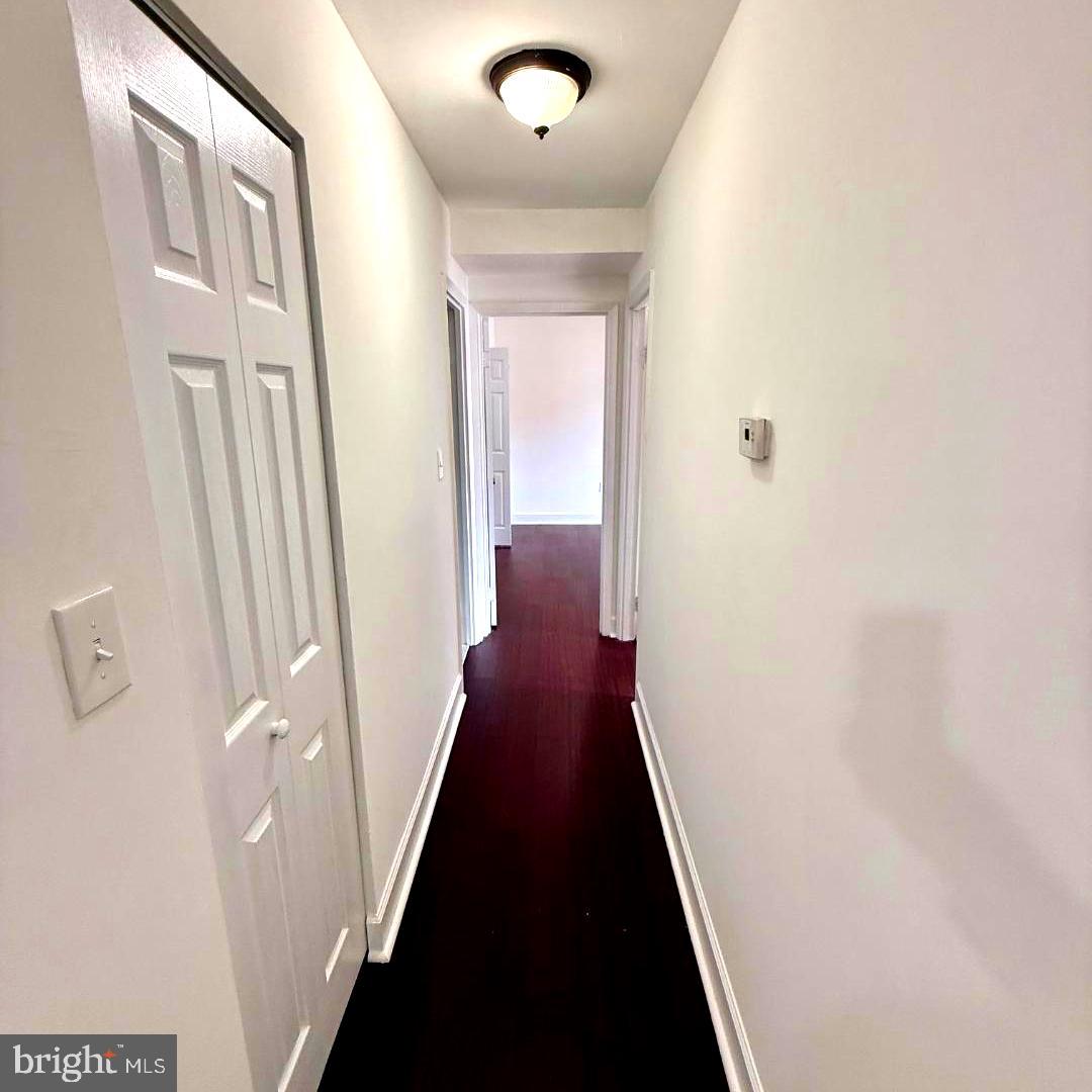 VALLEY PARK - Residential Lease