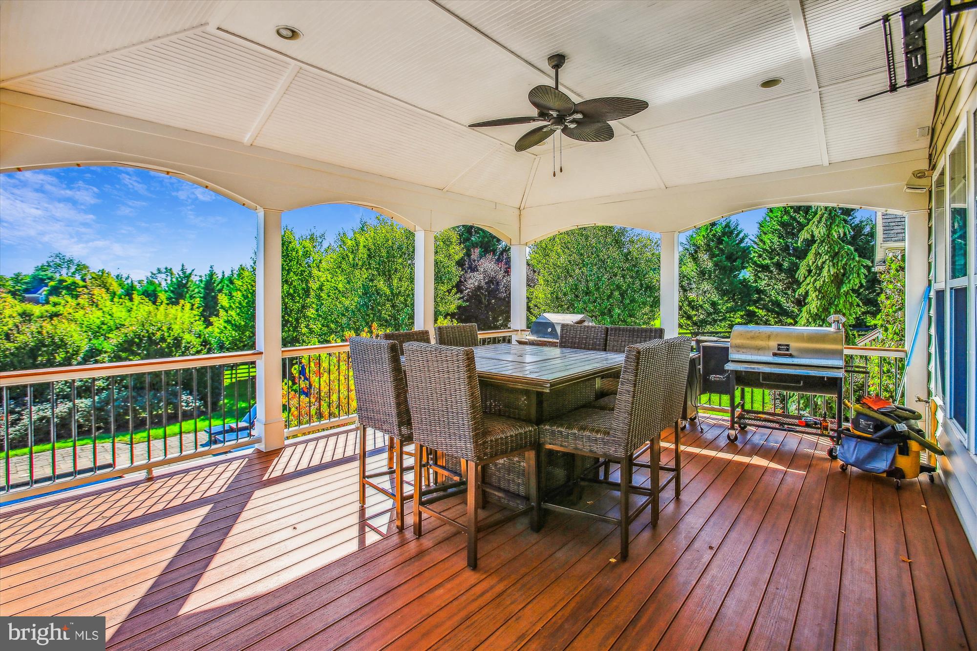 LONG ACRES - Residential