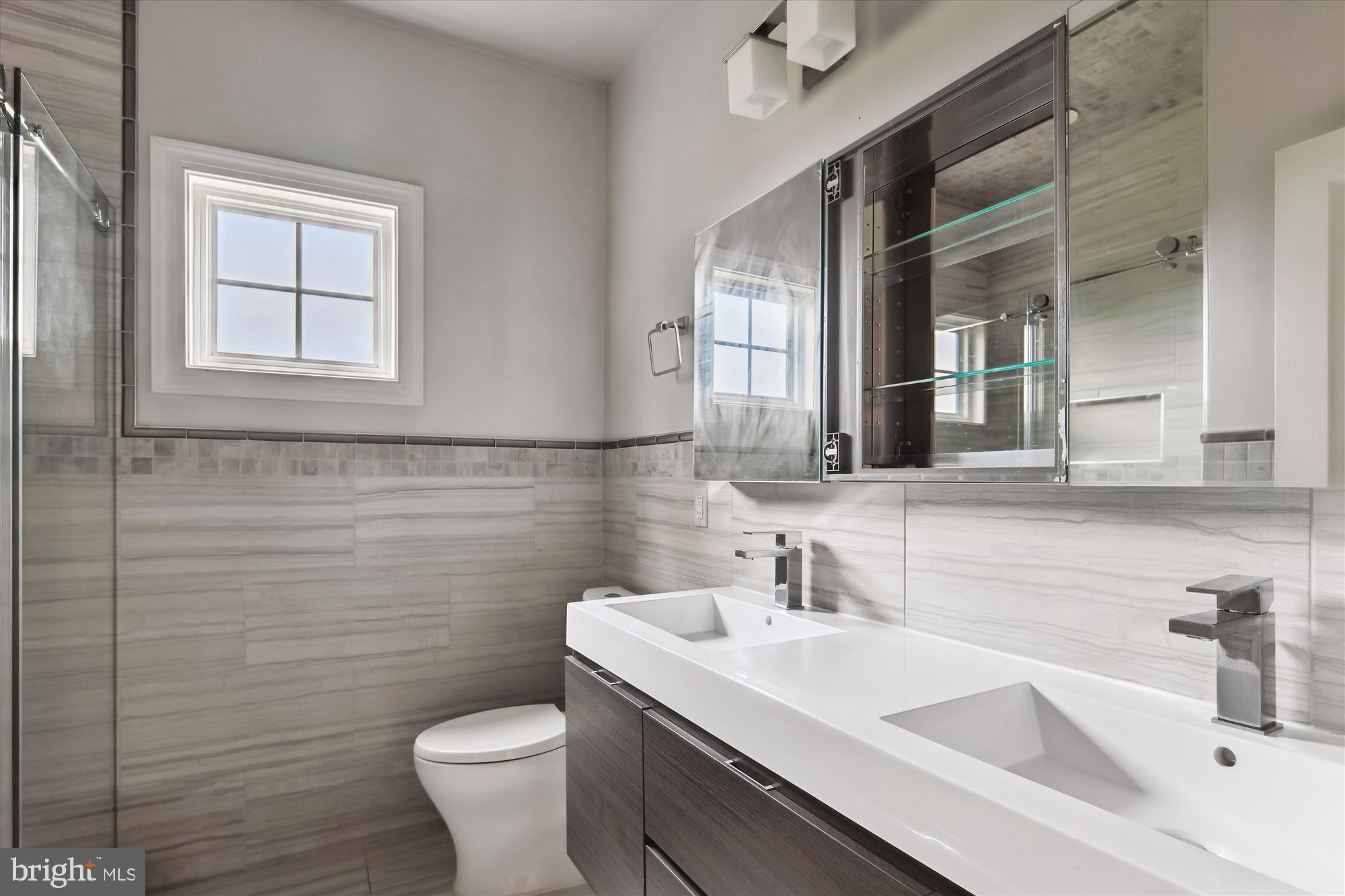 LONG ACRES - Residential