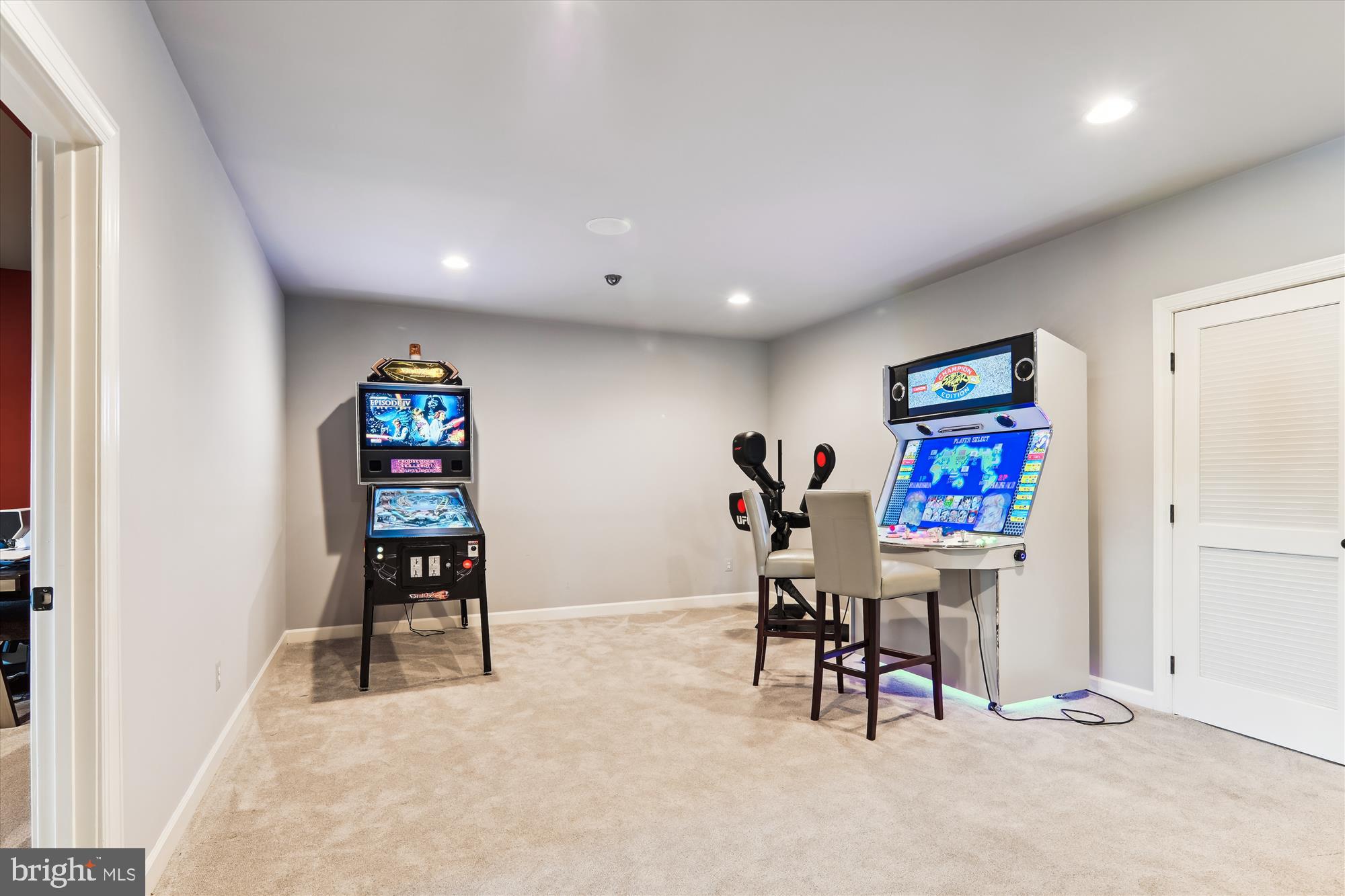 LONG ACRES - Residential