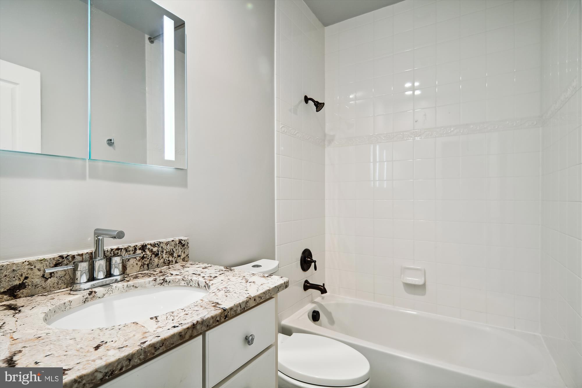 LONG ACRES - Residential