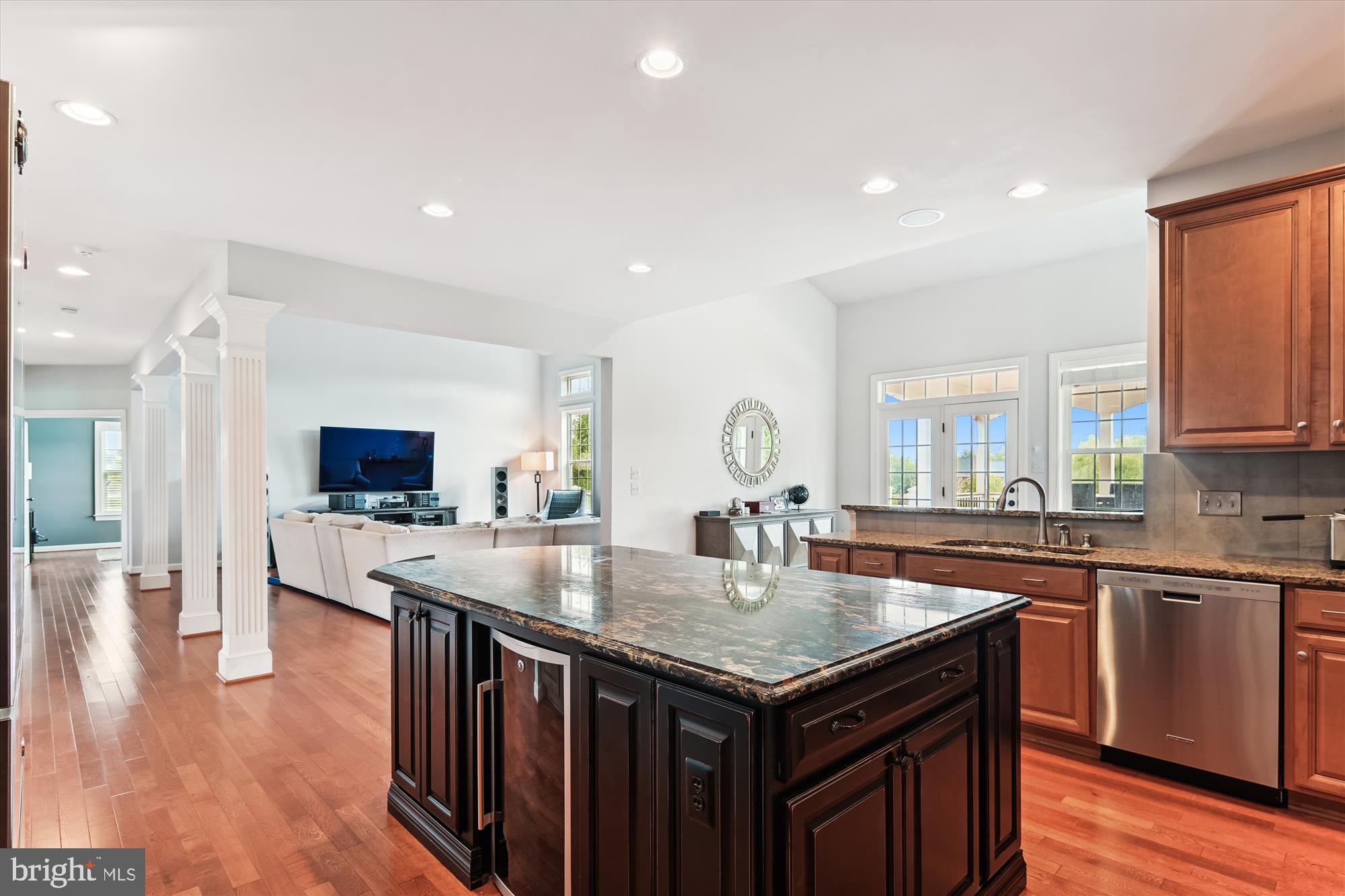 LONG ACRES - Residential