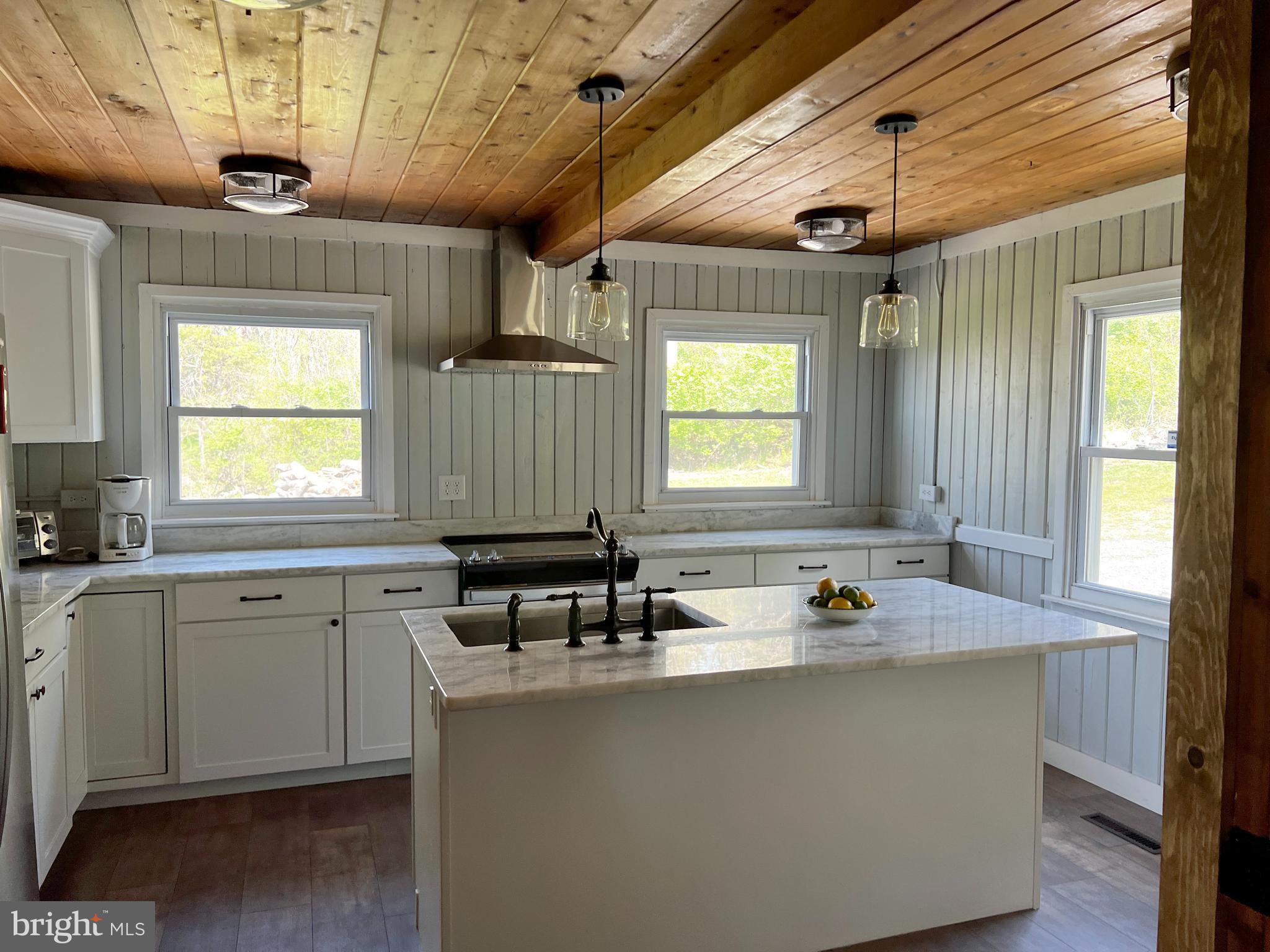 SHEN FARMS MT LAKE - Residential