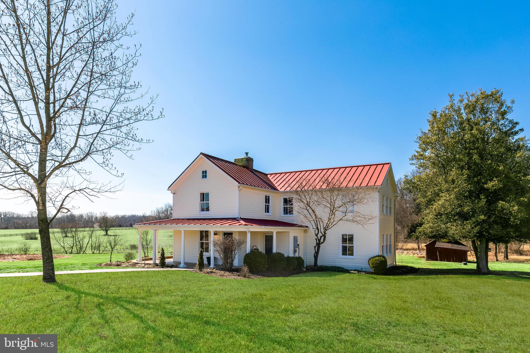 WATERFIELD HAMLET - Residential