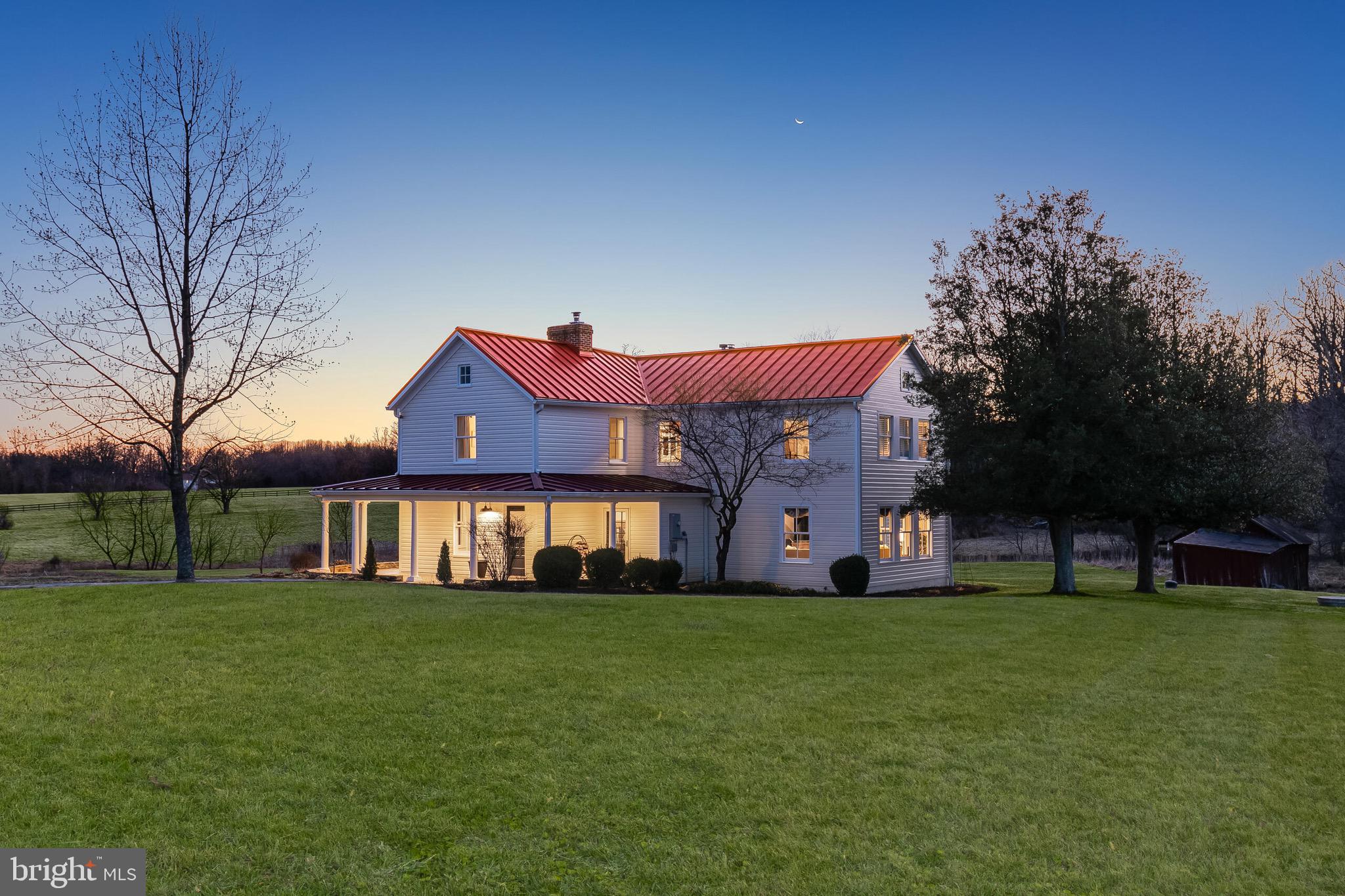 WATERFIELD HAMLET - Residential