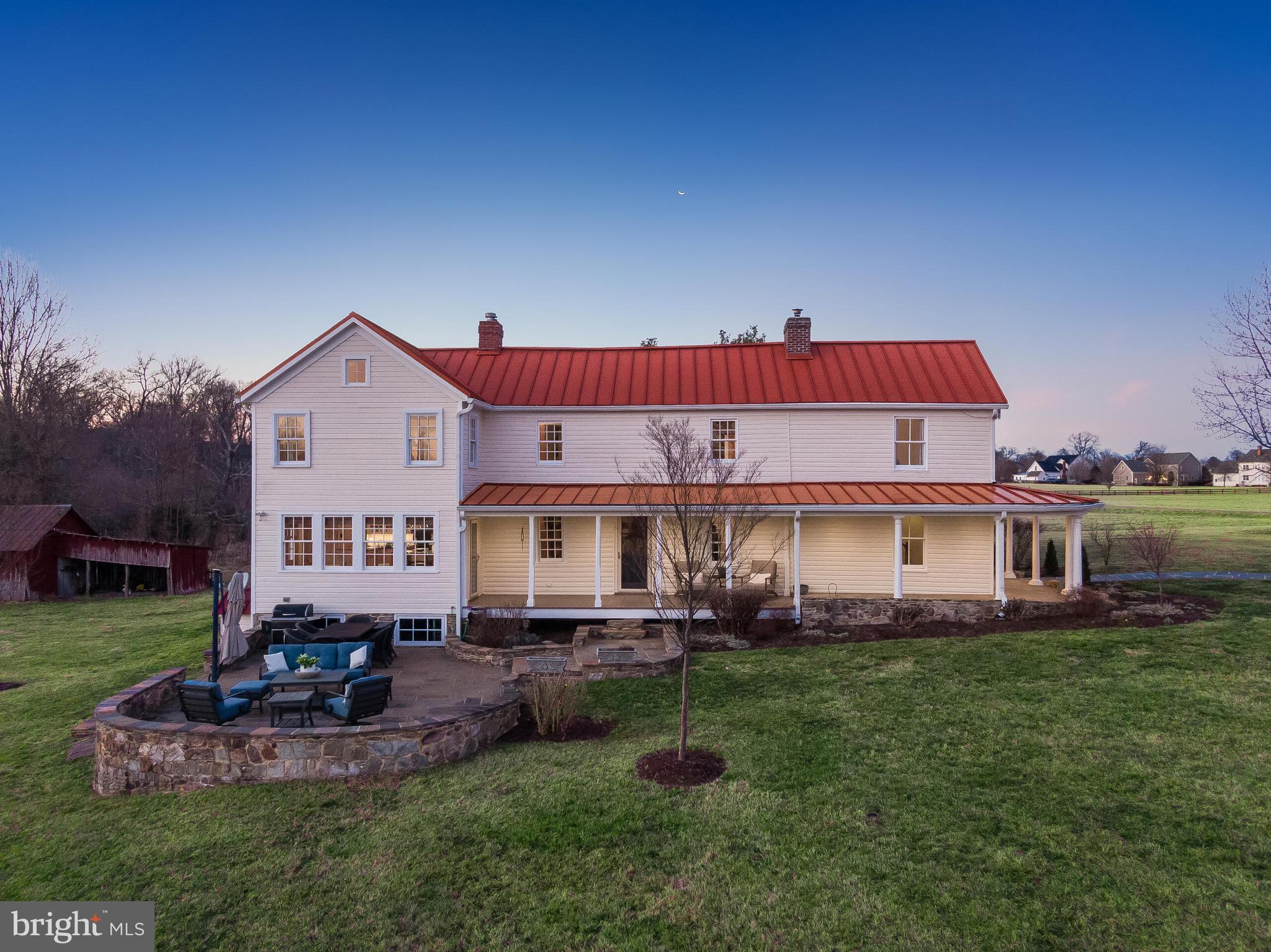 WATERFIELD HAMLET - Residential