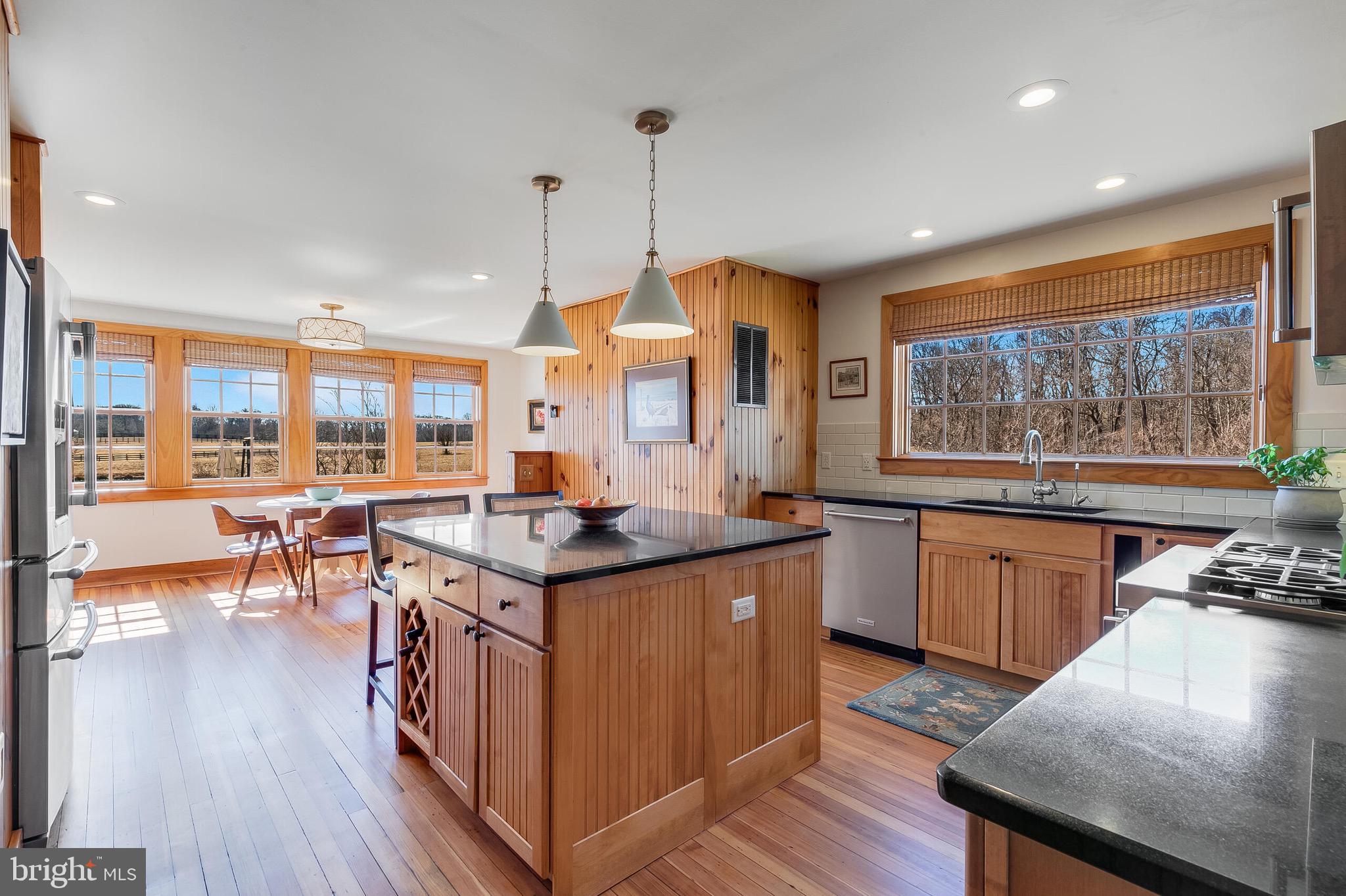 WATERFIELD HAMLET - Residential