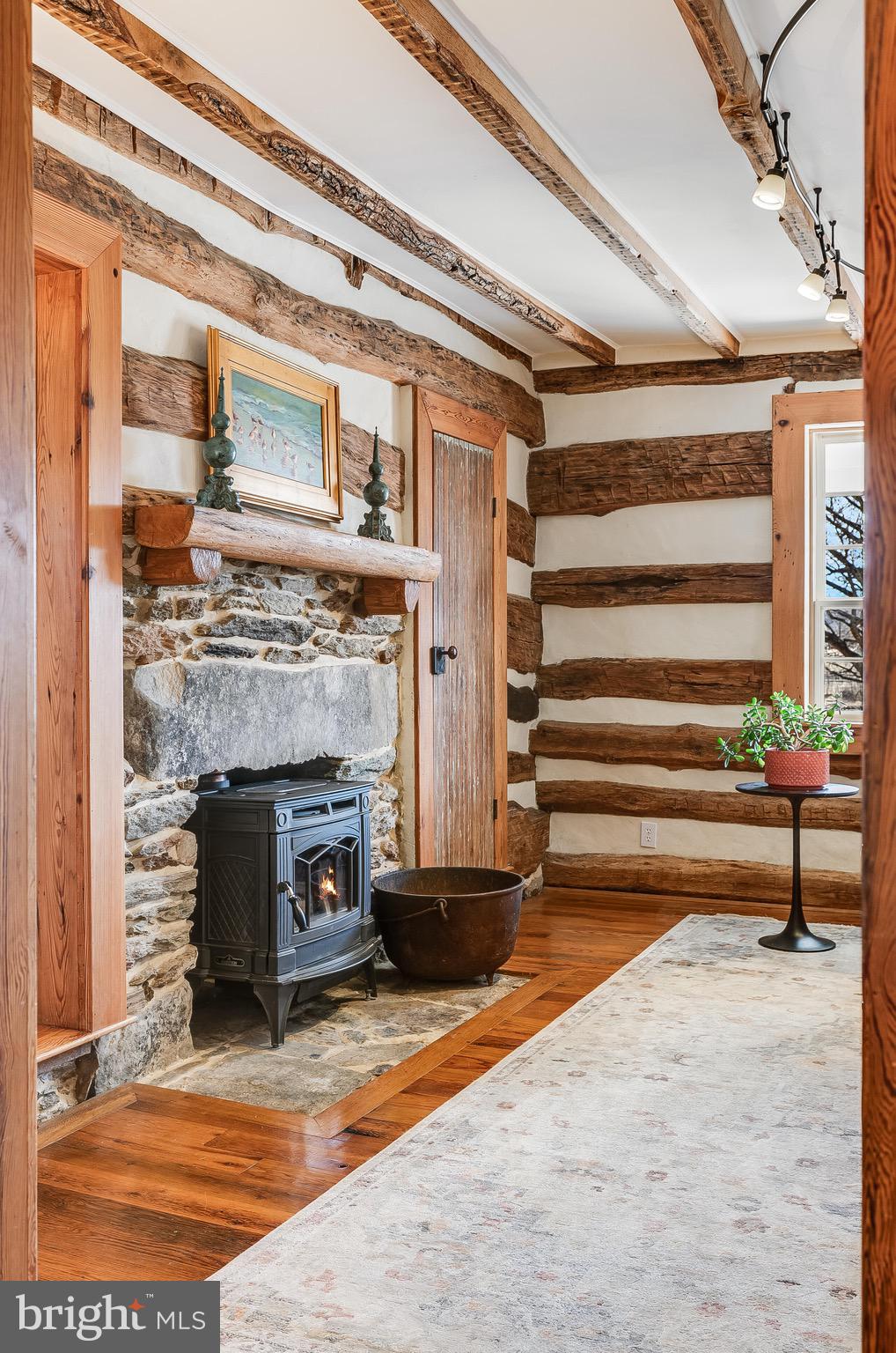 WATERFIELD HAMLET - Residential