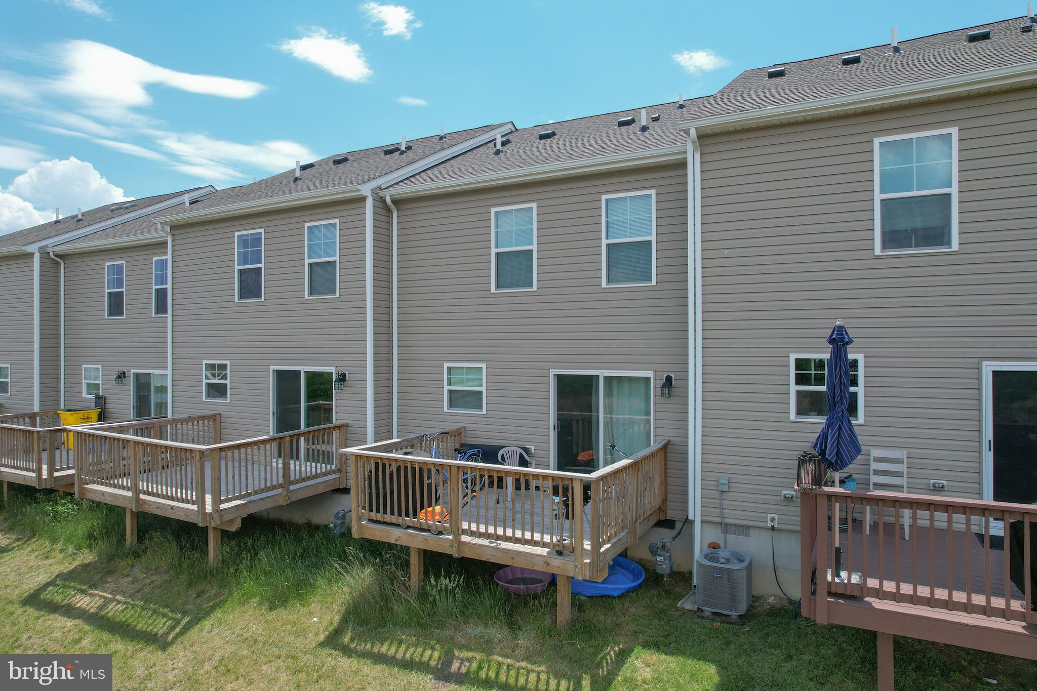 HERITAGE HILLS - Residential