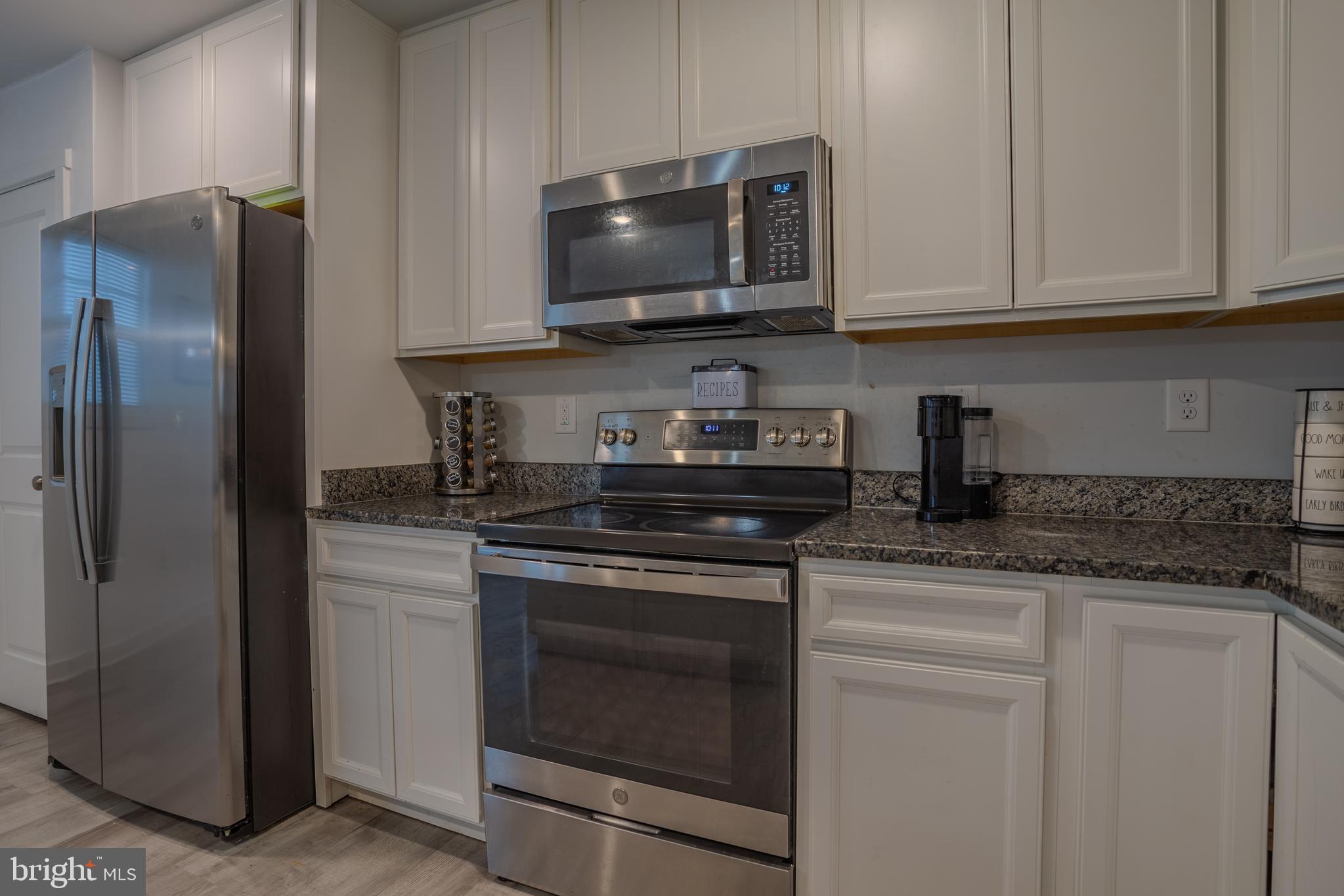 HERITAGE HILLS - Residential