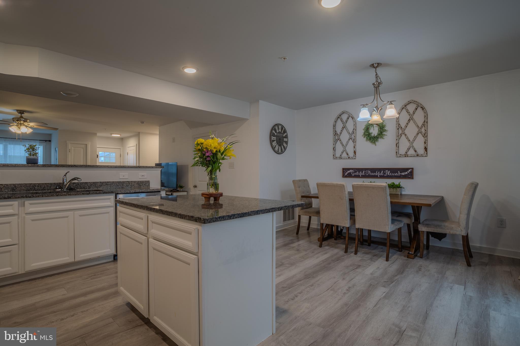 HERITAGE HILLS - Residential