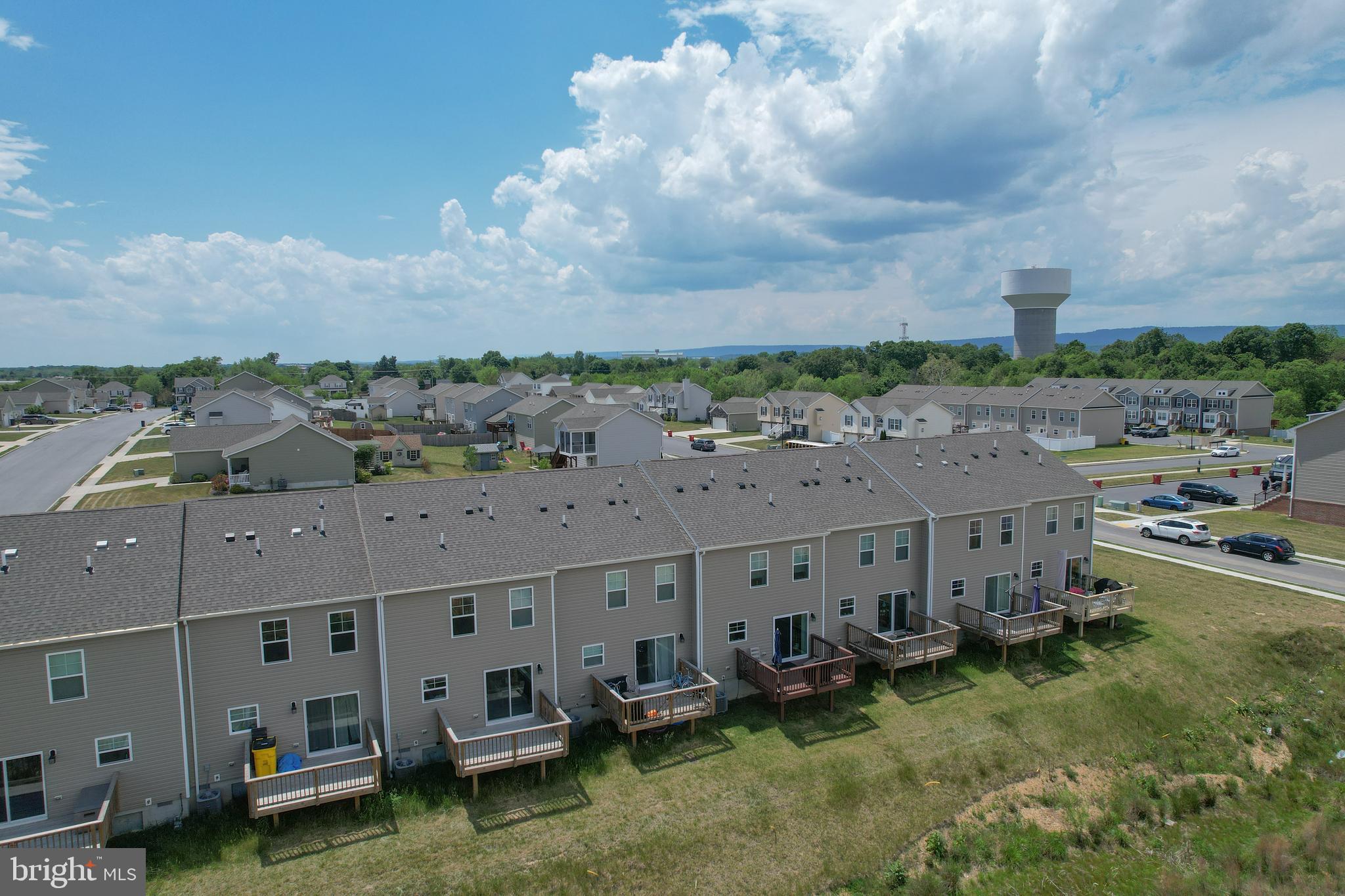 HERITAGE HILLS - Residential